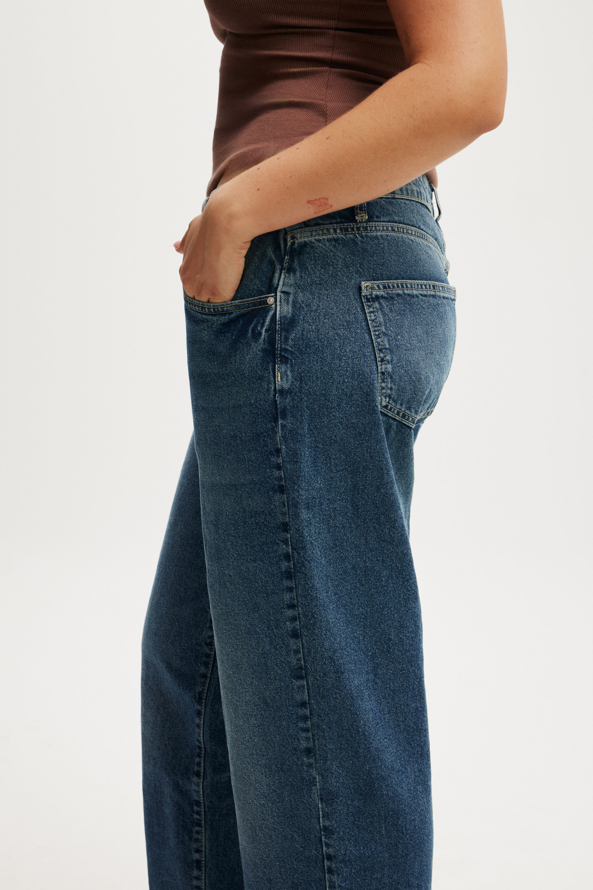 351-low-rise-straight-jean-pure-blue-1.jpg