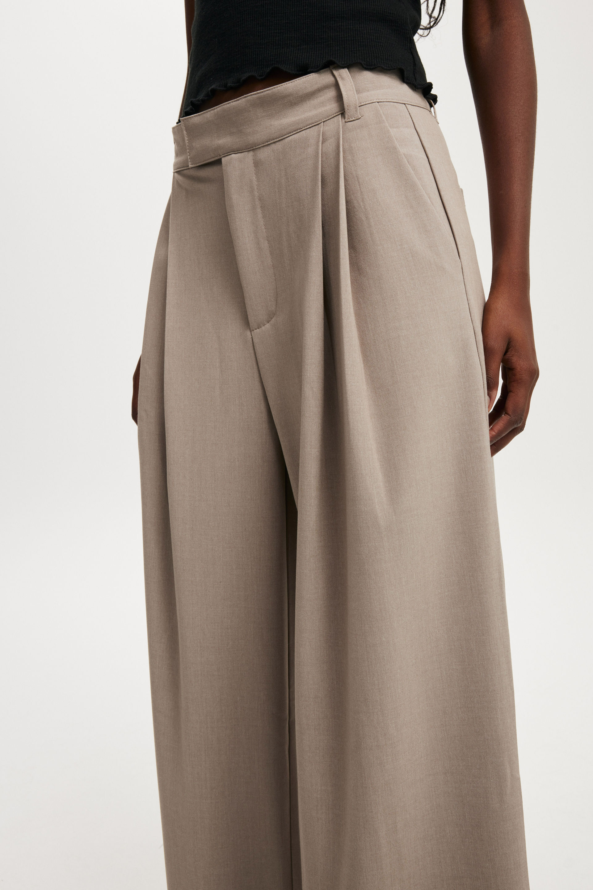 3725-izzy-pleated-suiting-pant-taupe-marle-1.jpg