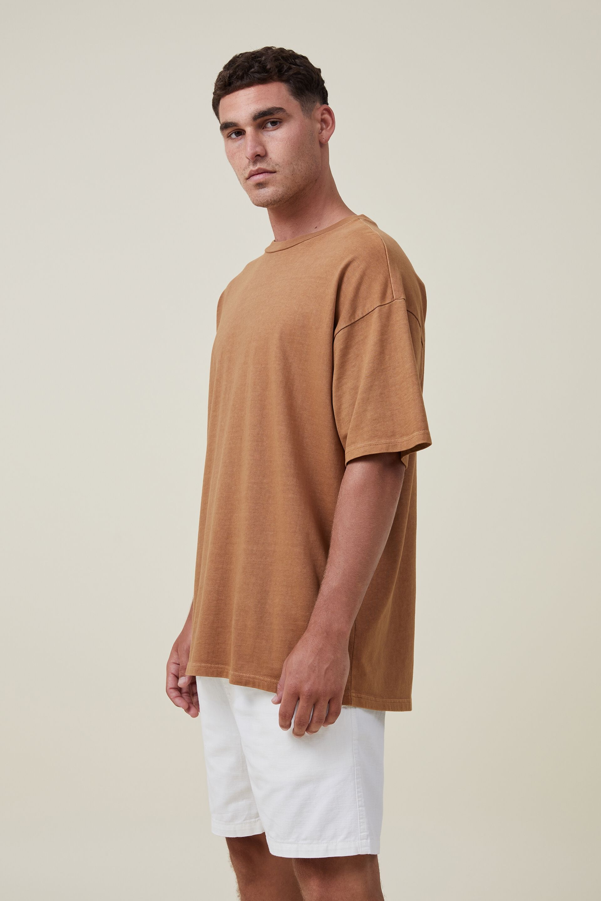 38-easy-short-white-texture-1.jpg