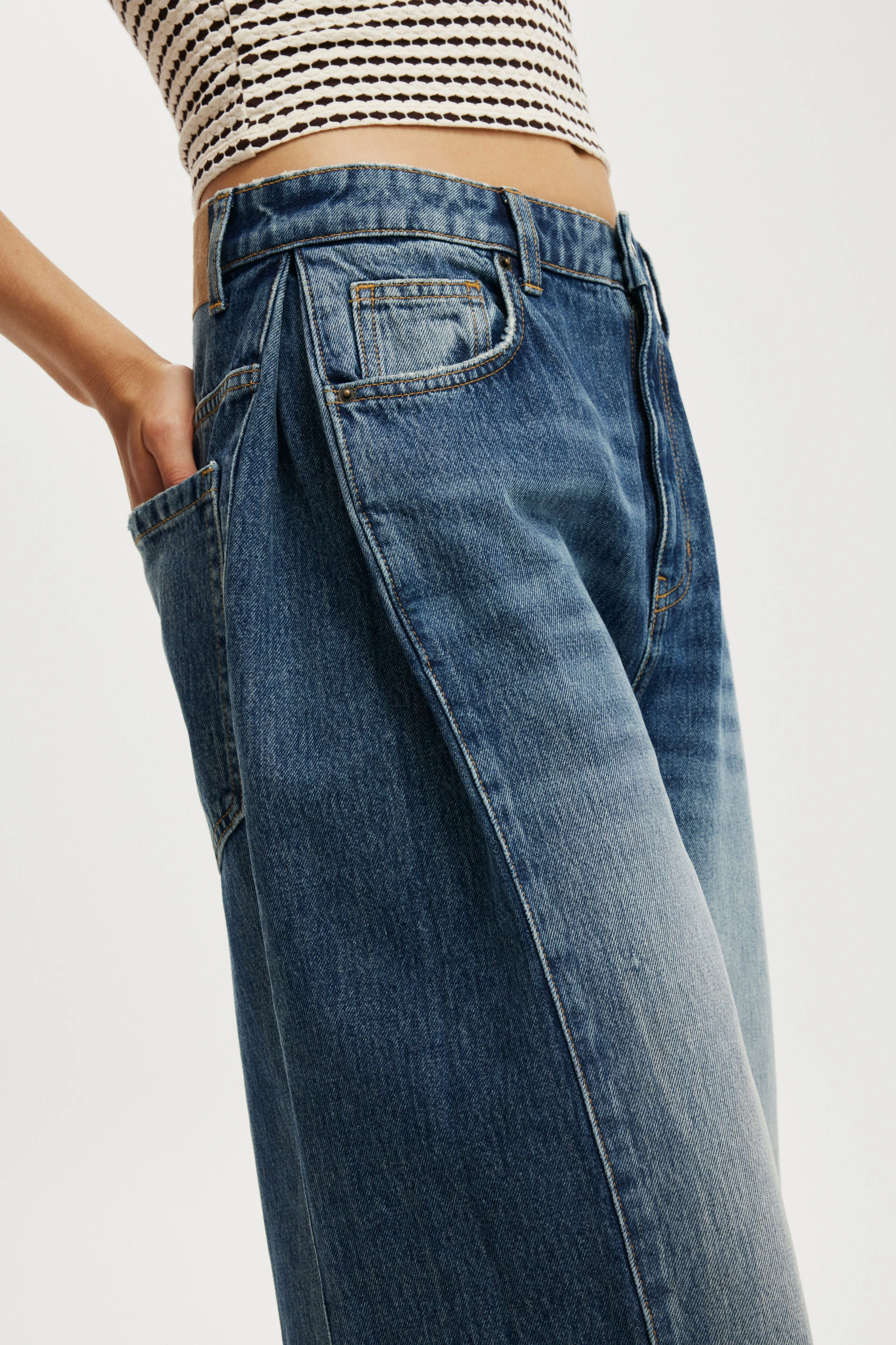4020-91-wide-jean-pleat-florence-blue-1.jpg