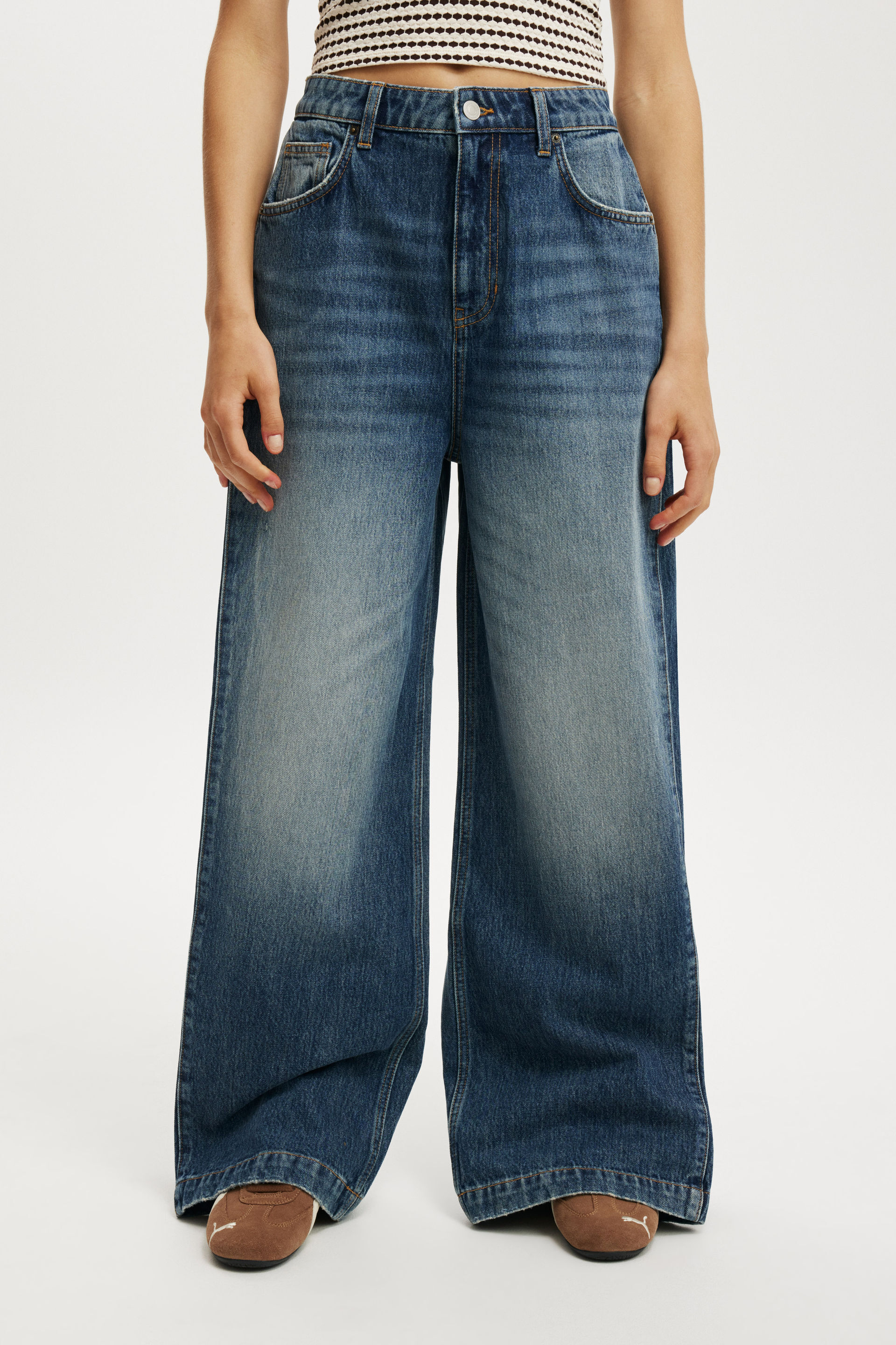 4020-91-wide-jean-pleat-florence-blue-1.jpg
