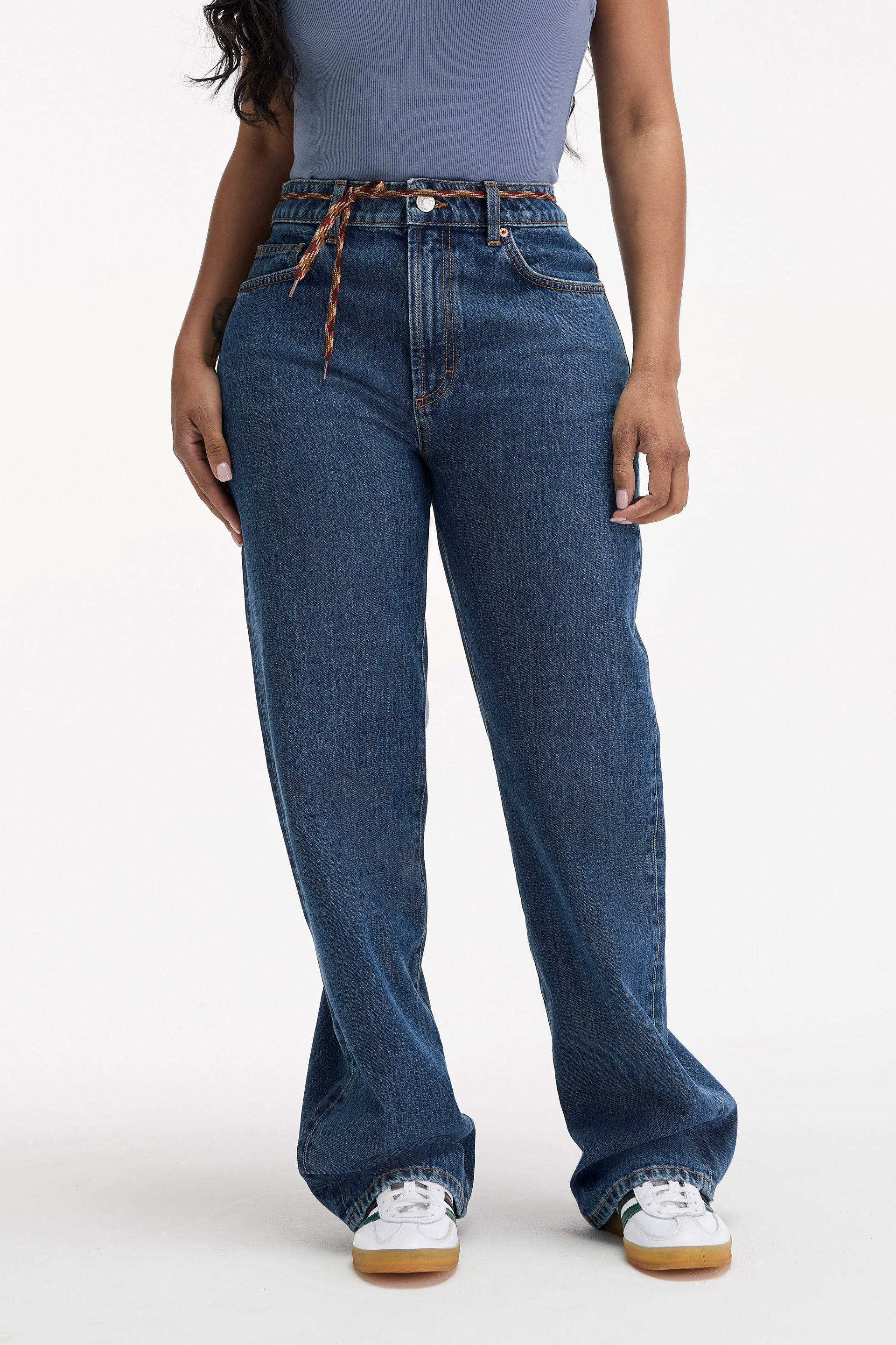 4028-curvy-91-straight-jean-arabella-blue-1.jpg