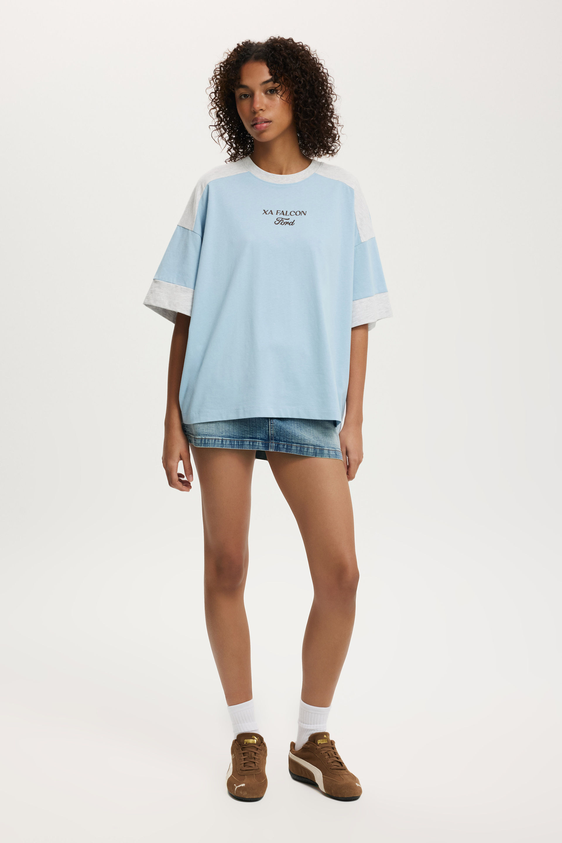 4048-ford-oversized-tee-lcn-ford-xa-falcon-1972-seren-blu-sft-gry-ma-1.jpg