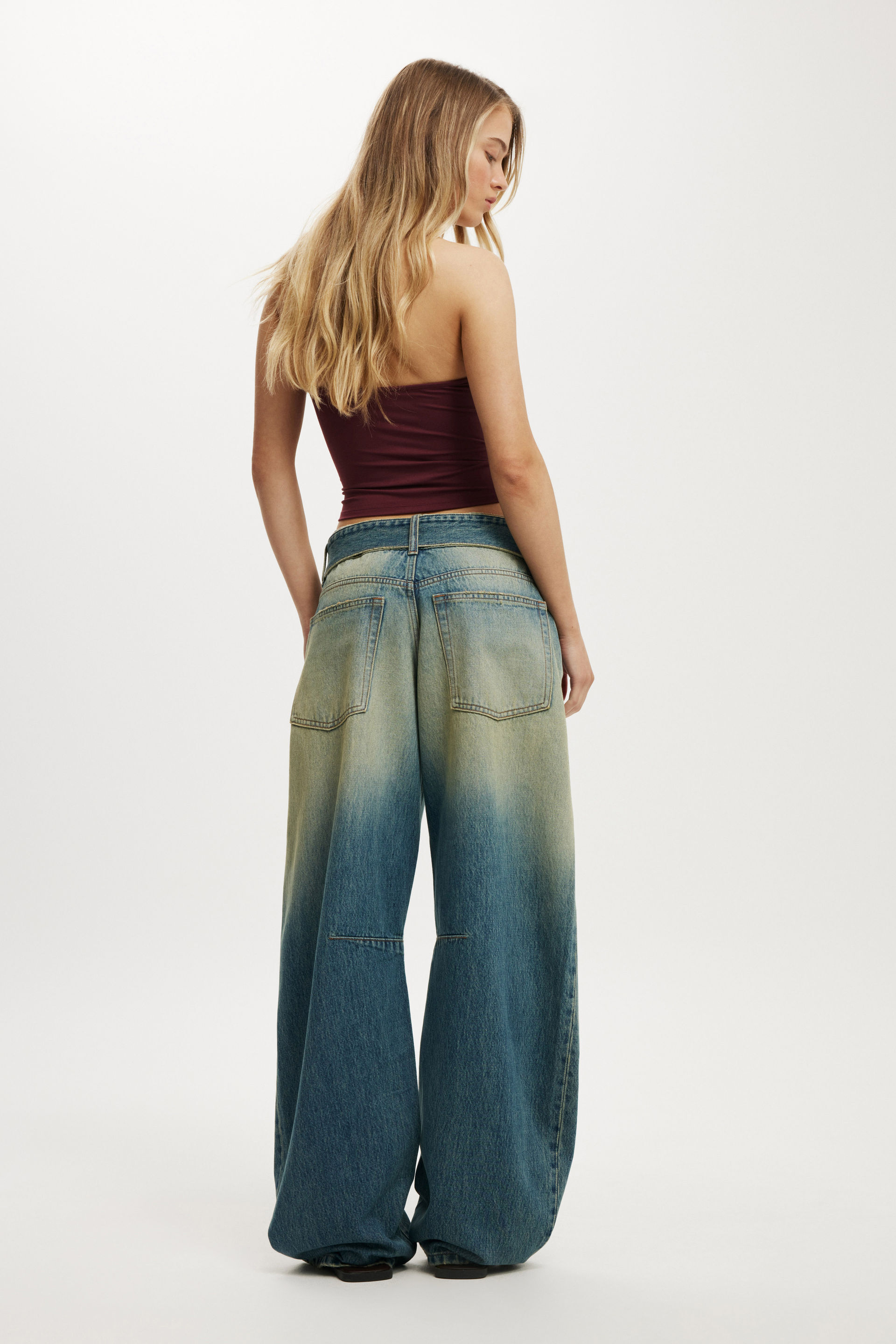 4052-low-barrel-jean-vertigo-blue-1.jpg