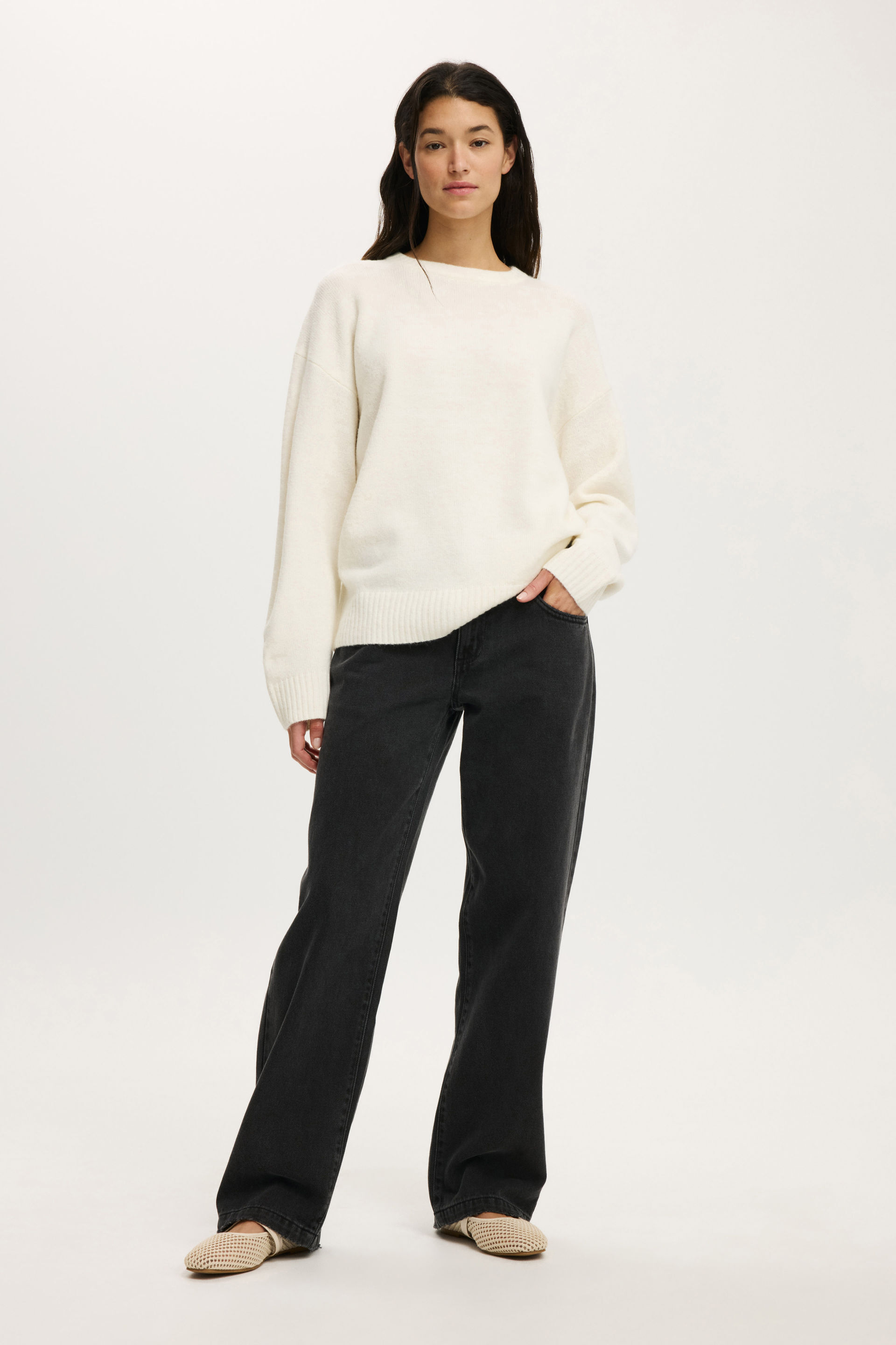 4284-luxe-crew-sweater-porcelain-1.jpg
