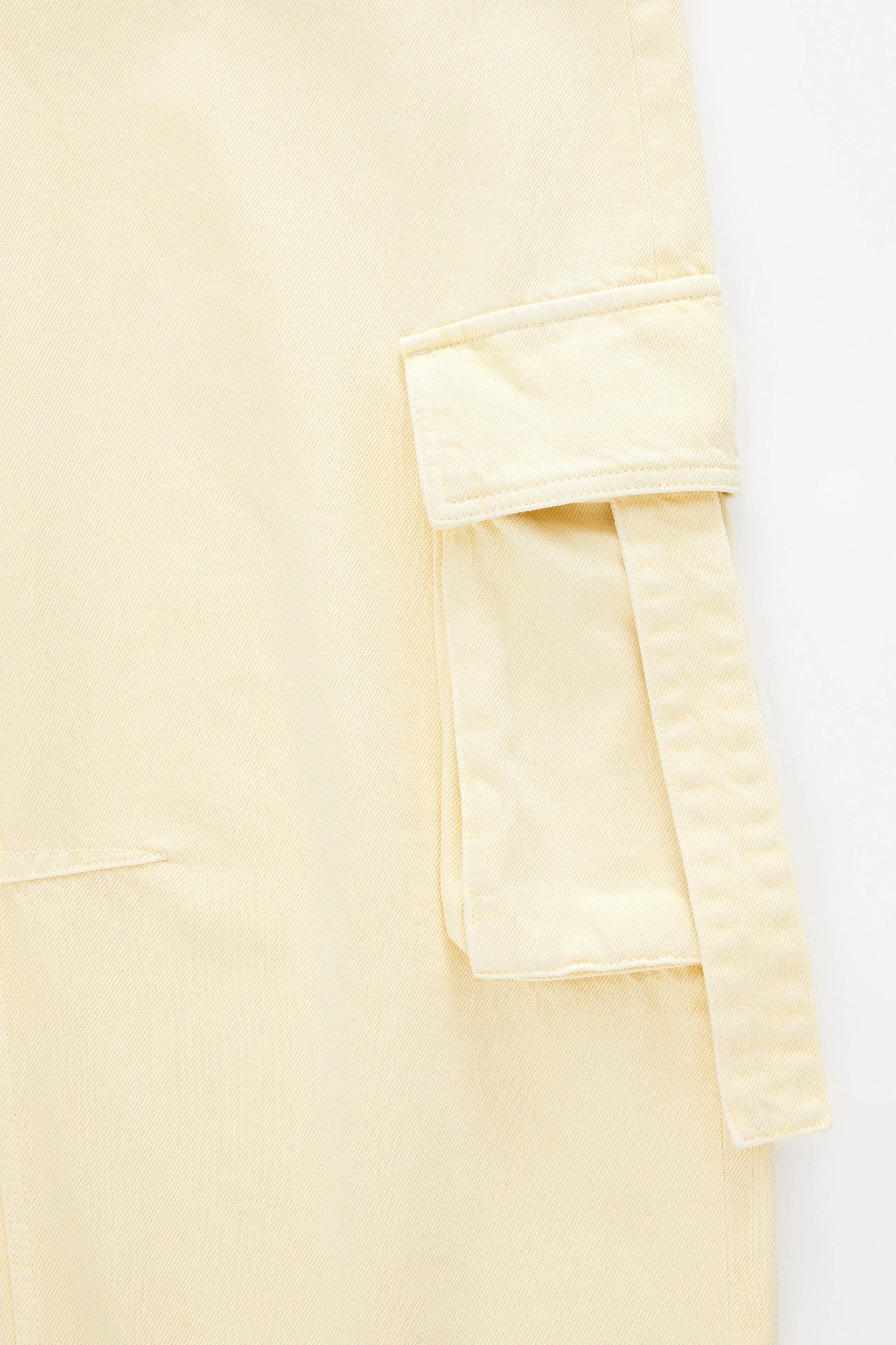 4656-boyfriend-super-baggy-jean-cargo-butter-yellow-1.jpg