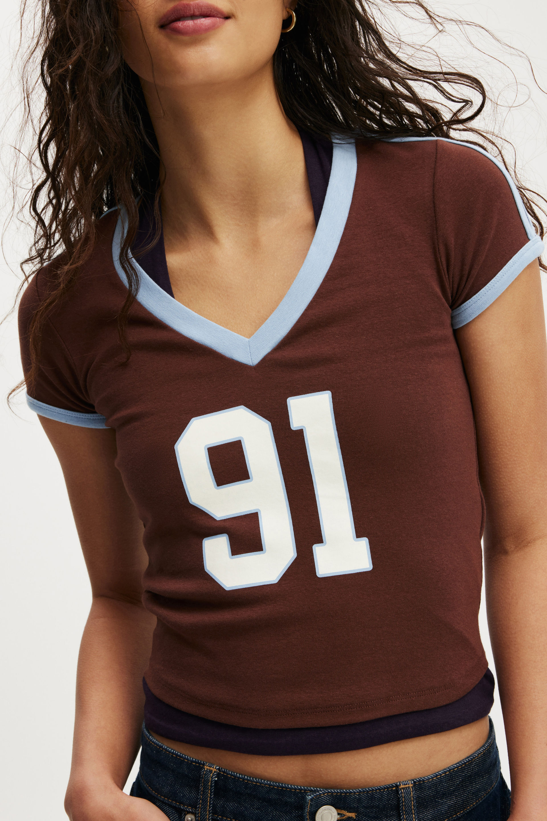 4760-v-neck-retro-baby-graphic-tee-91-brandy-brown-1.jpg