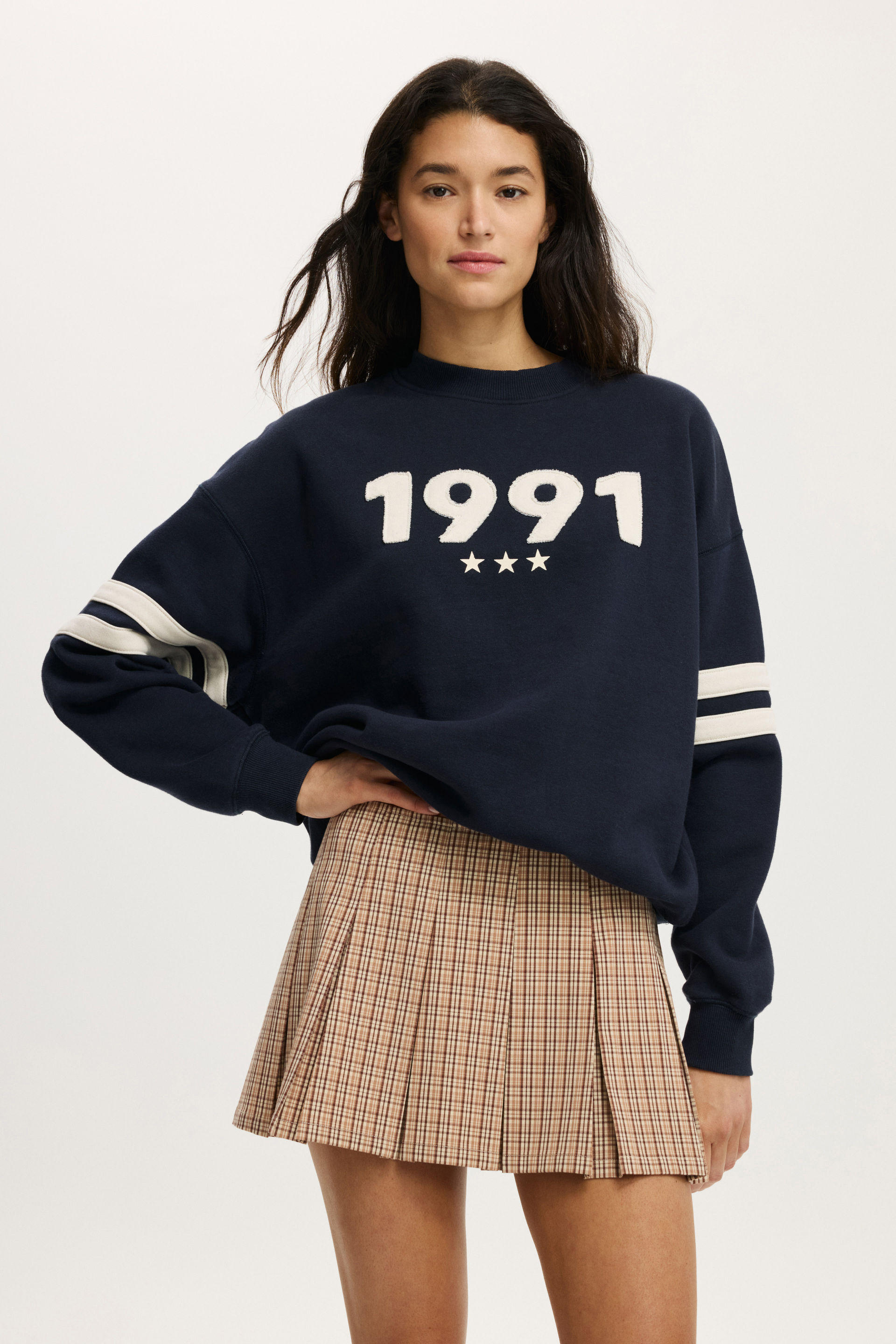 Graphic Crew Sweatshirt 1991 stars/total eclipse