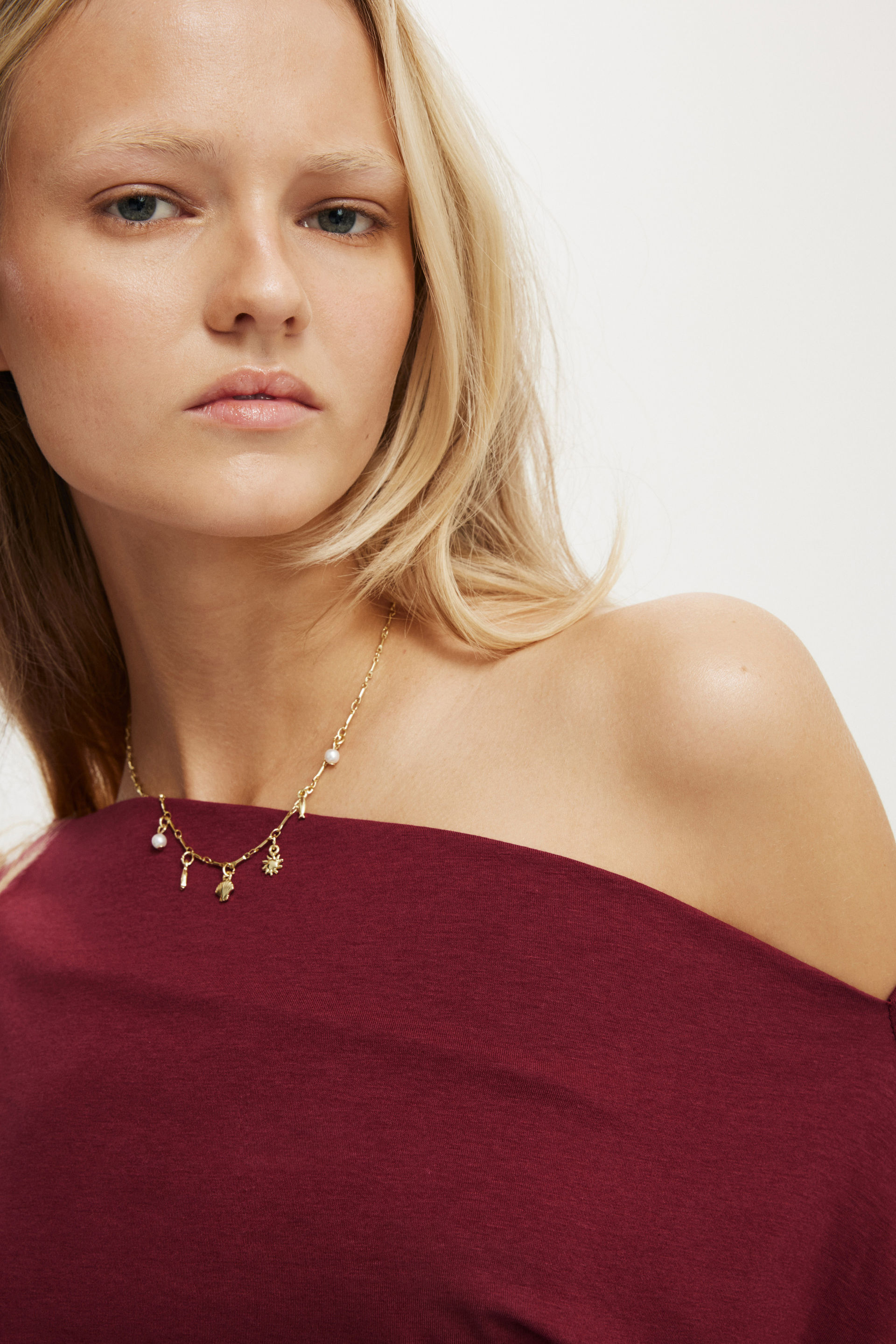 4798-peyton-off-shoulder-long-sleeve-cherrywood-1.jpg
