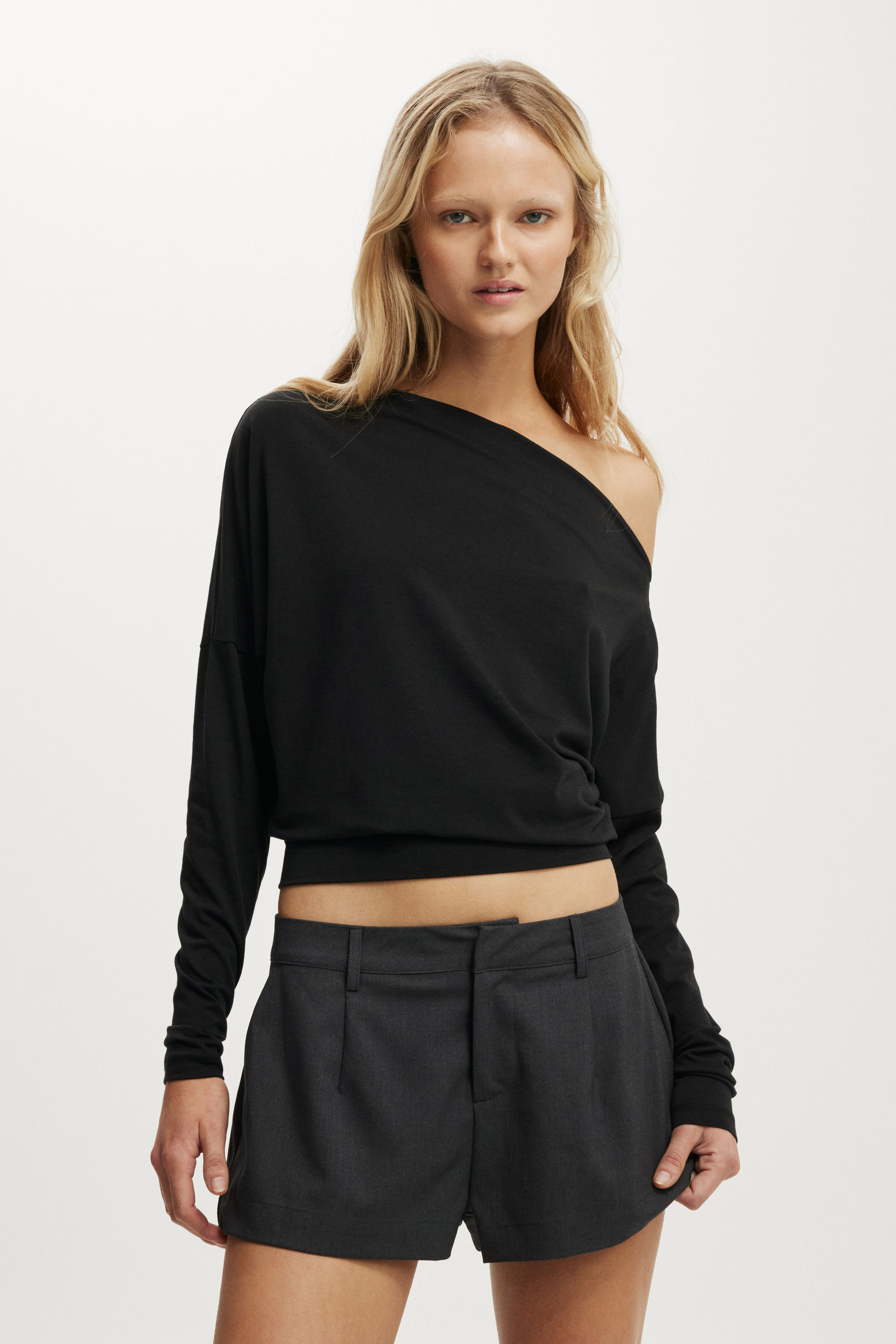 Peyton Off Shoulder Long Sleeve black
