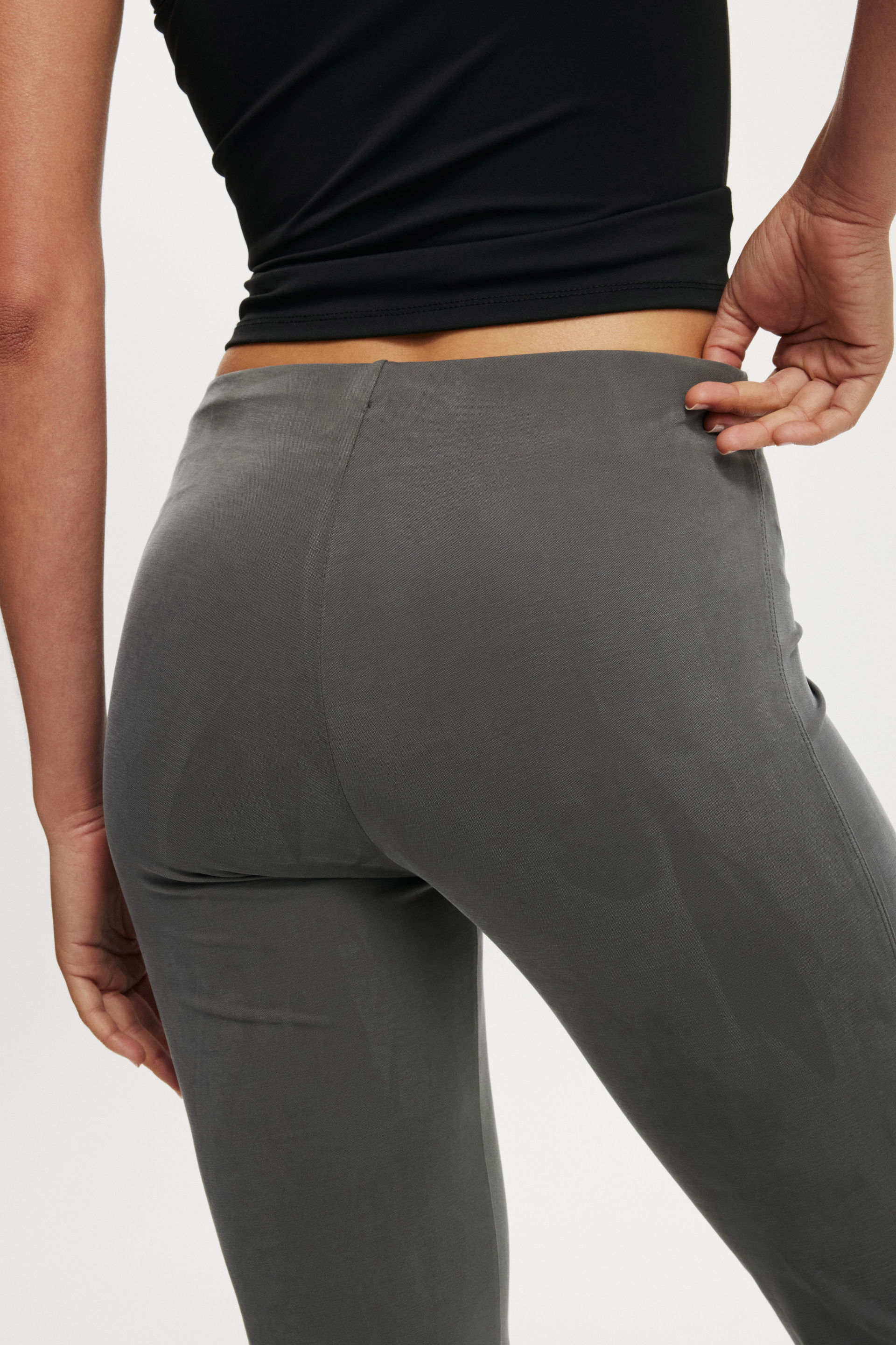 4835-honey-pant-charcoal-1.jpg
