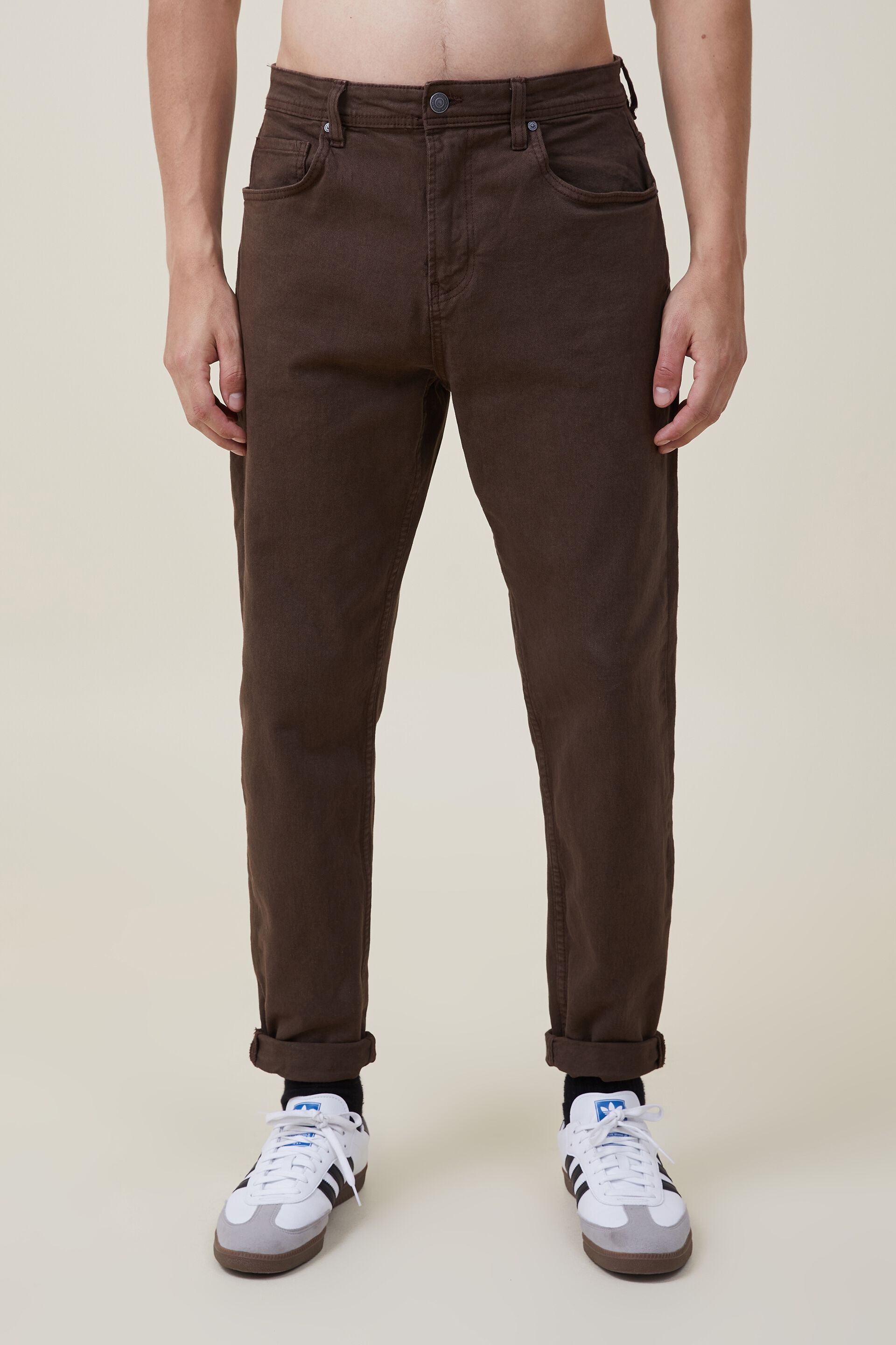 Relaxed Tapered Jean chocolate addict
