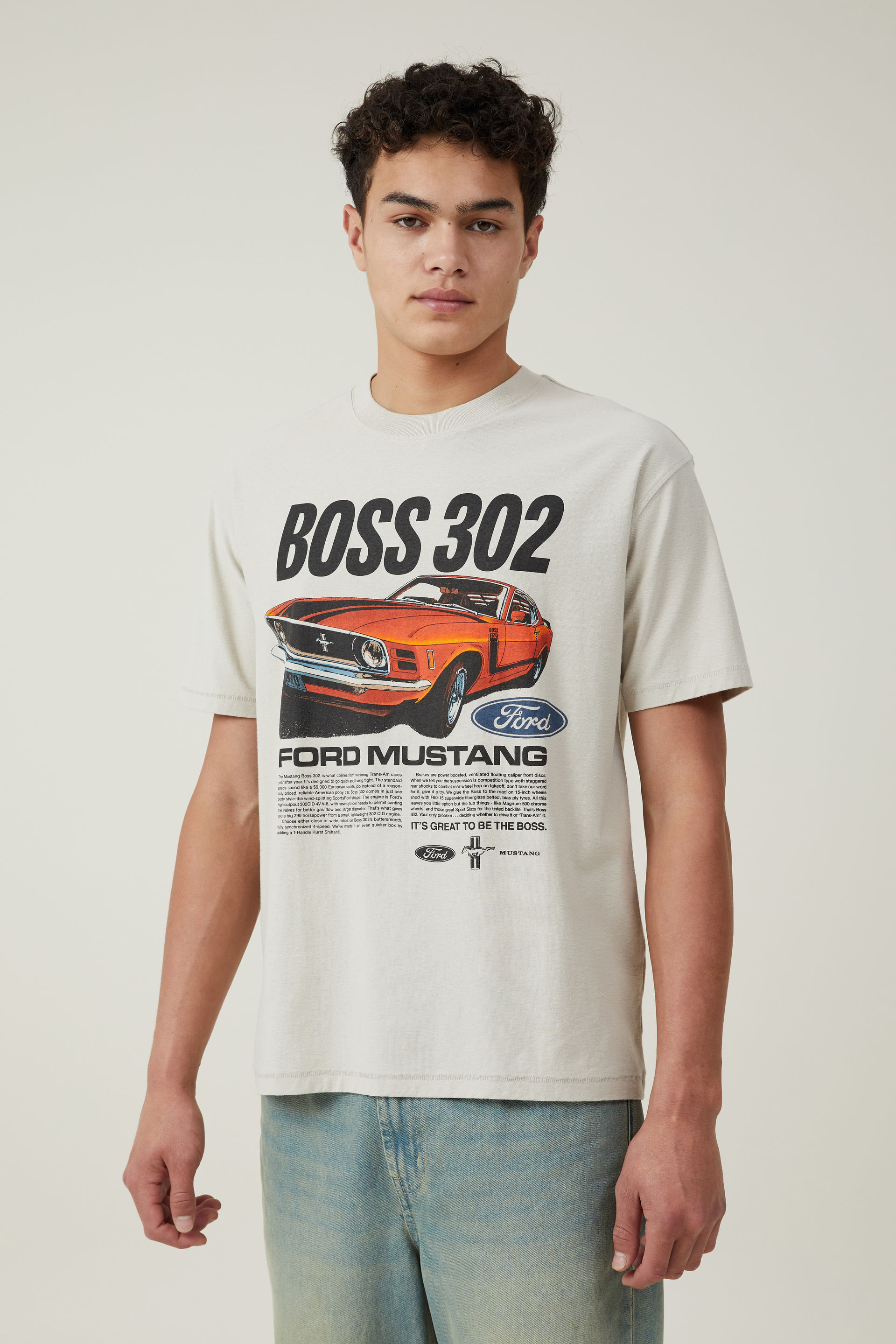 Ford Loose Fit T-Shirt lcn ford ivory/boss 302
