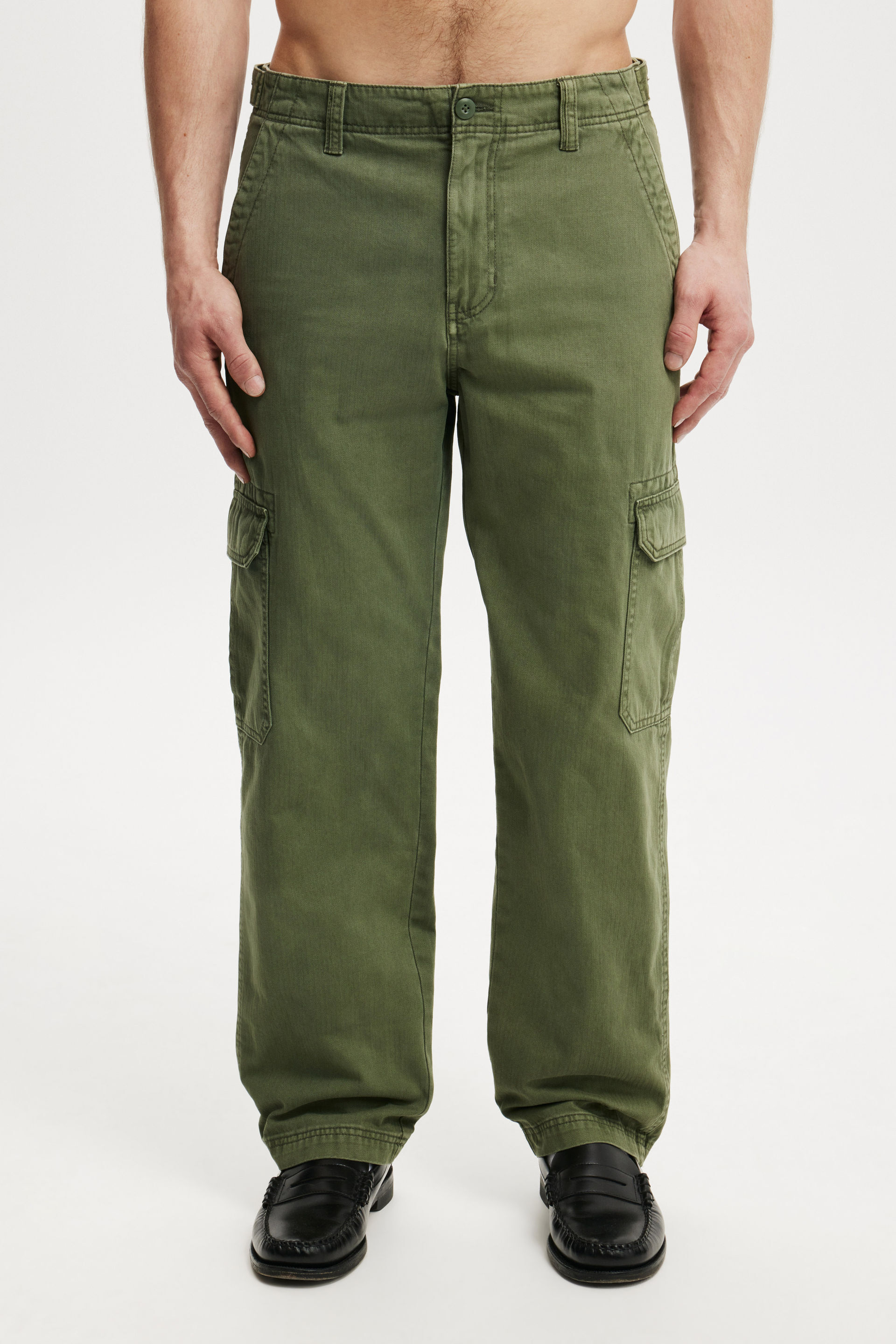 5148-tactical-cargo-pant-vintage-army-green-herringbone-1.jpg
