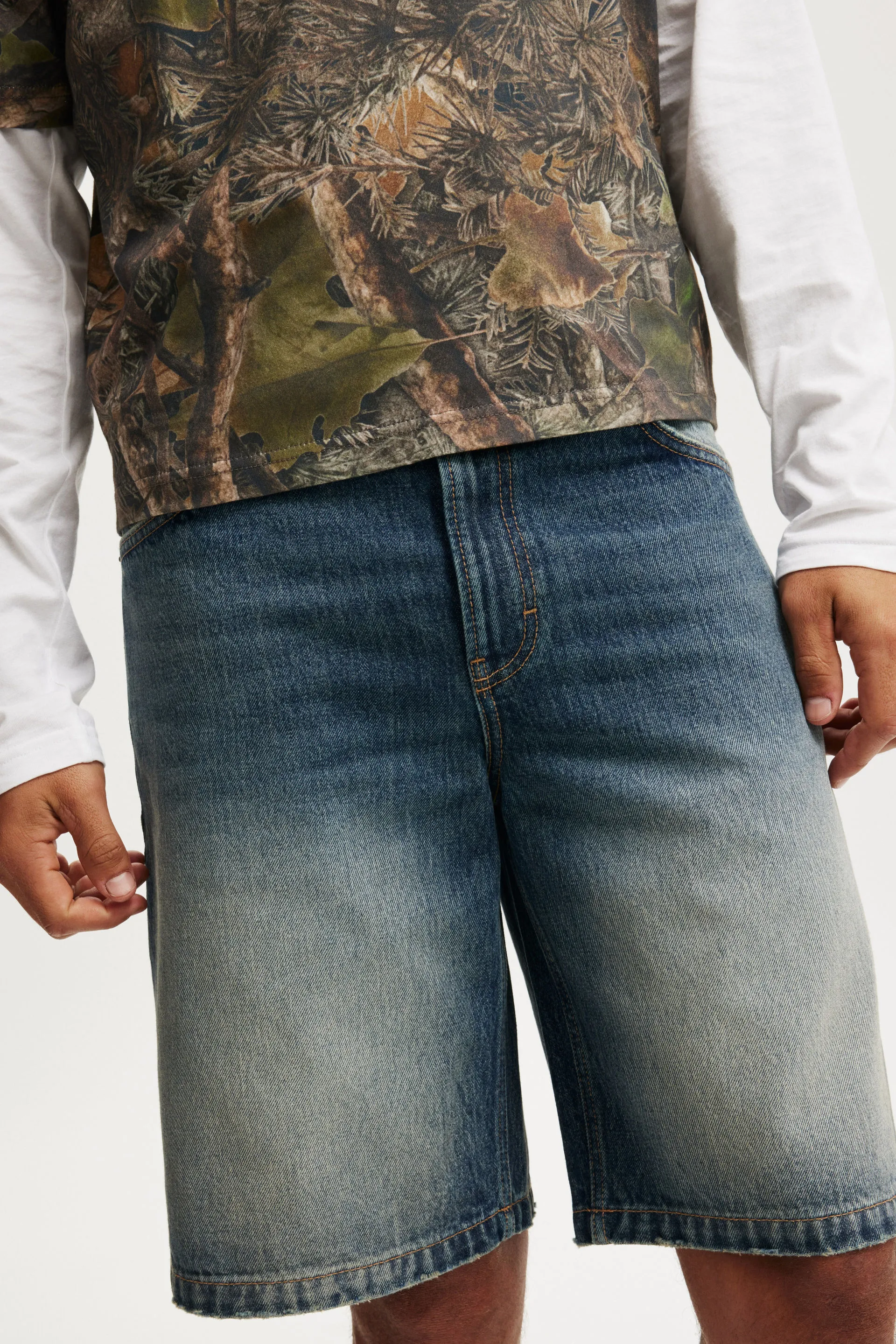 5696-baggy-denim-short-static-blue-1.jpg