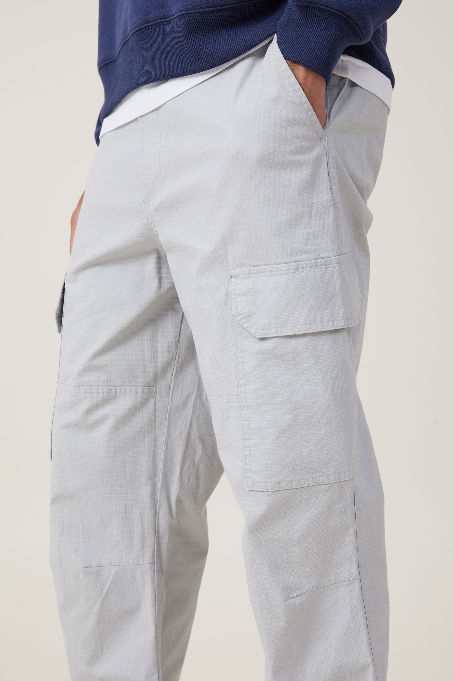 5697-ripstop-jogger-ice-grey-1.jpg
