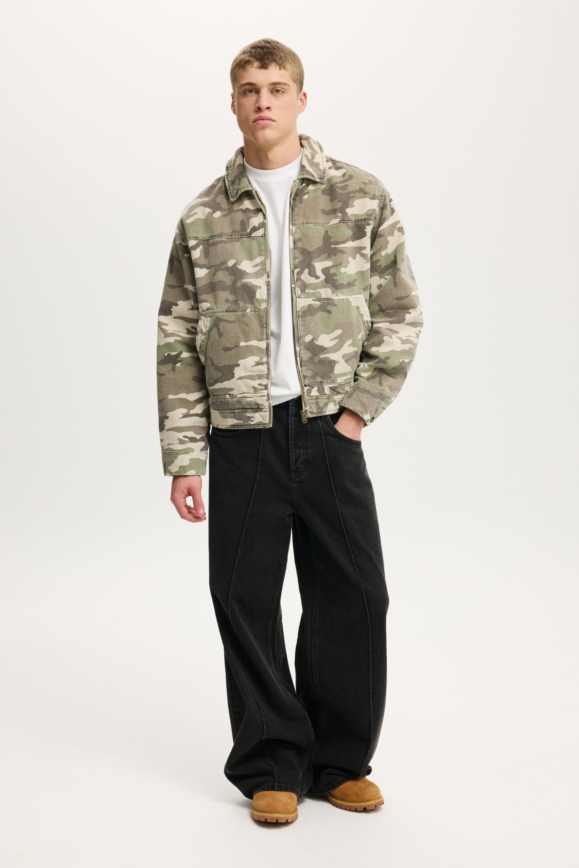 5709-cropped-worker-jacket-desert-camo-1.jpg