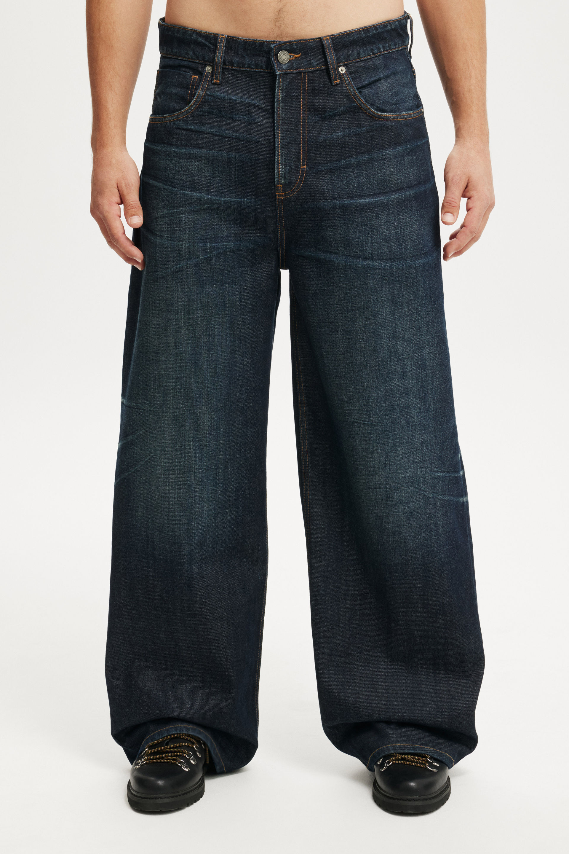 5850-super-baggy-jean-selvedge-worn-blue-1.jpg
