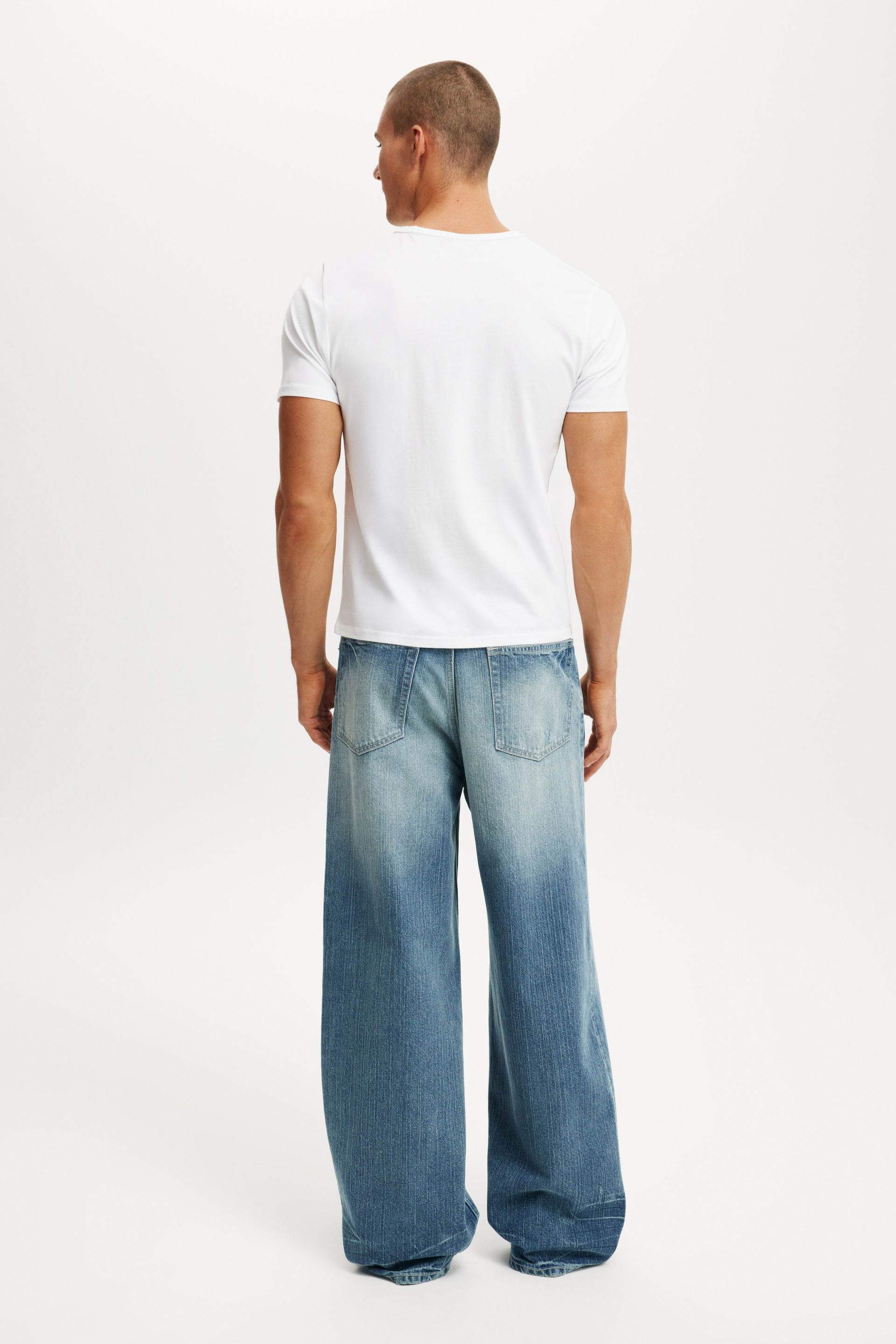 5952-super-baggy-jean-movin-blue-1.jpg