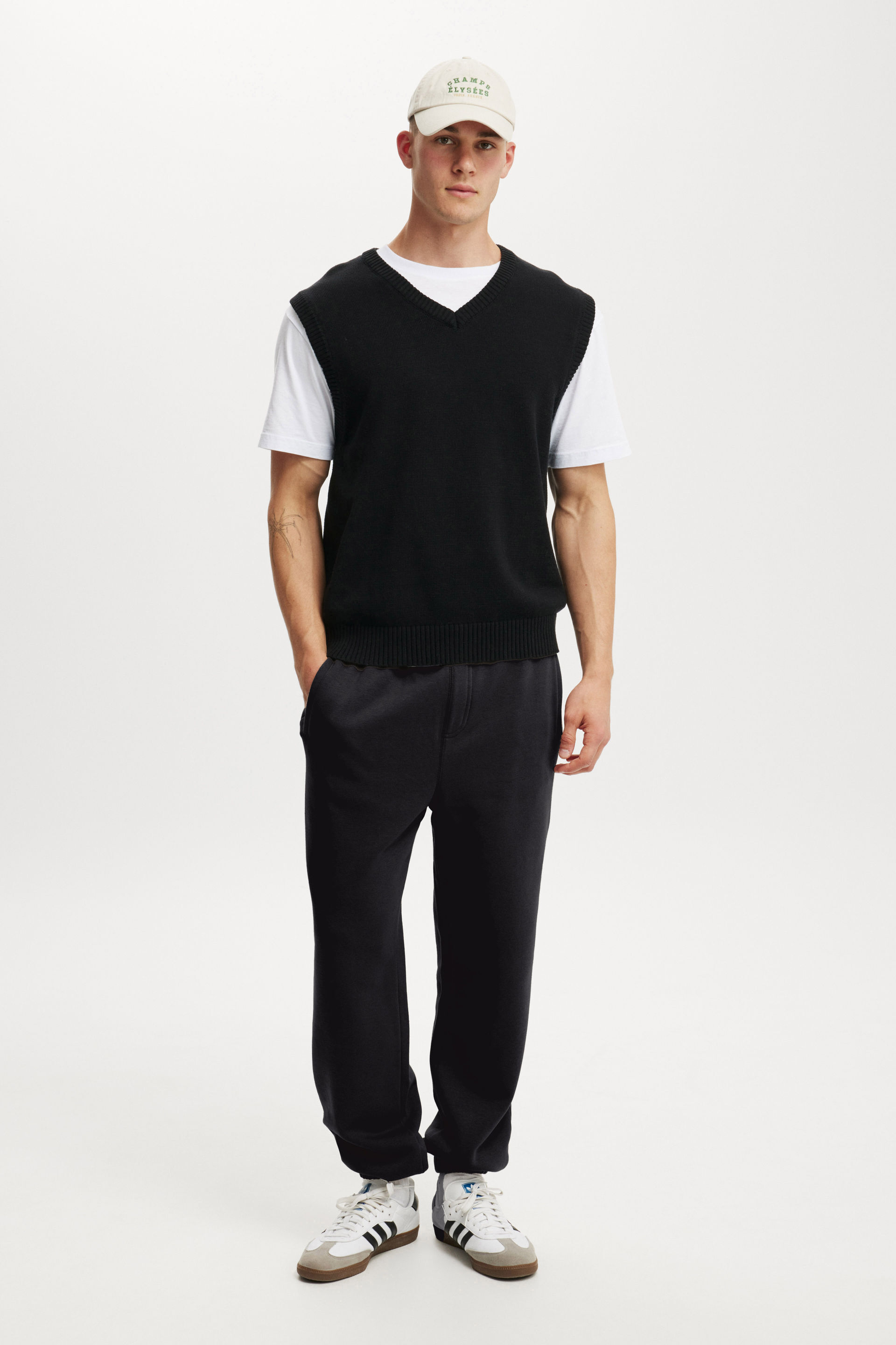 Baggy Cuffed Track Pant black