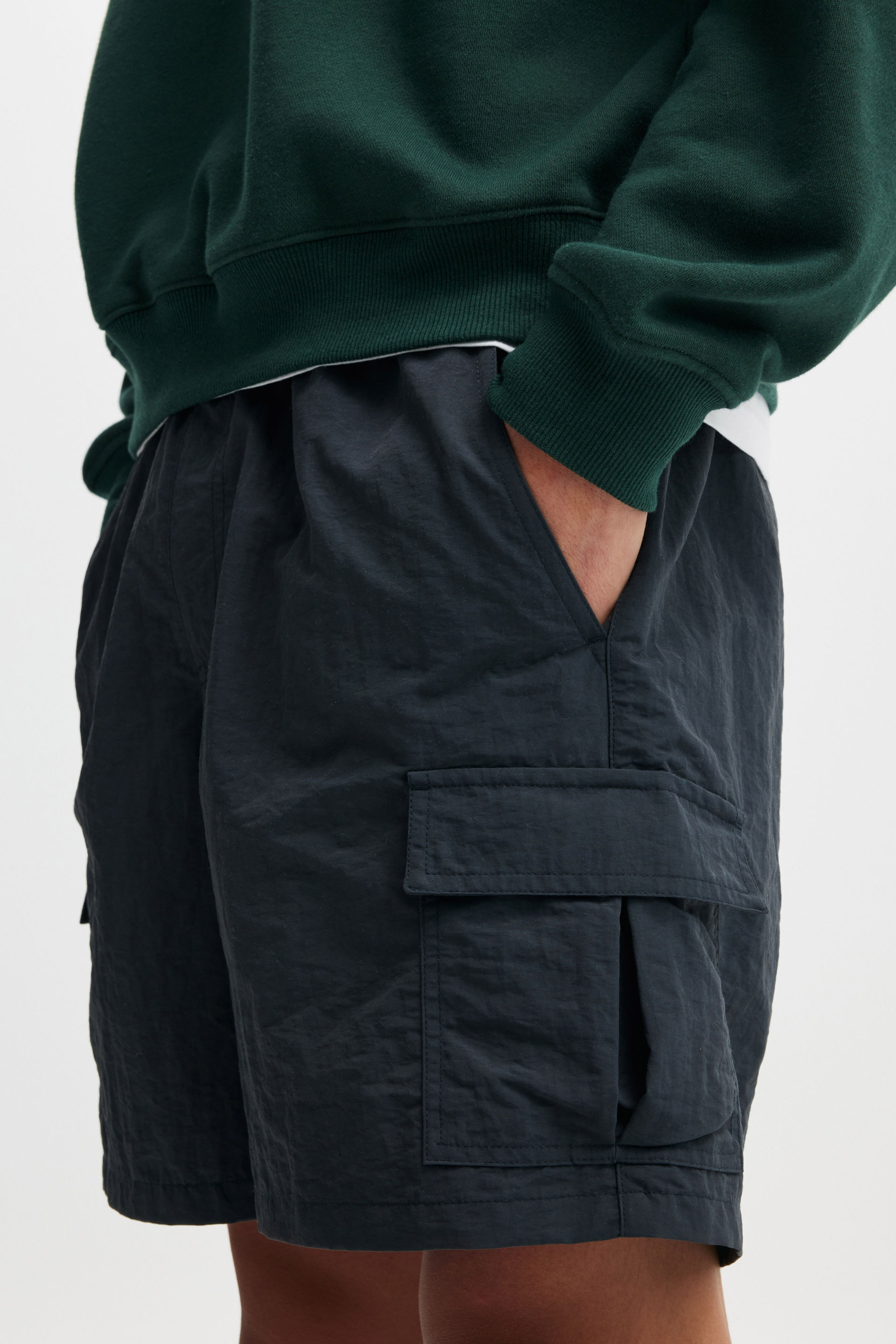 6140-all-purpose-short-washed-black-cargo-1.jpg