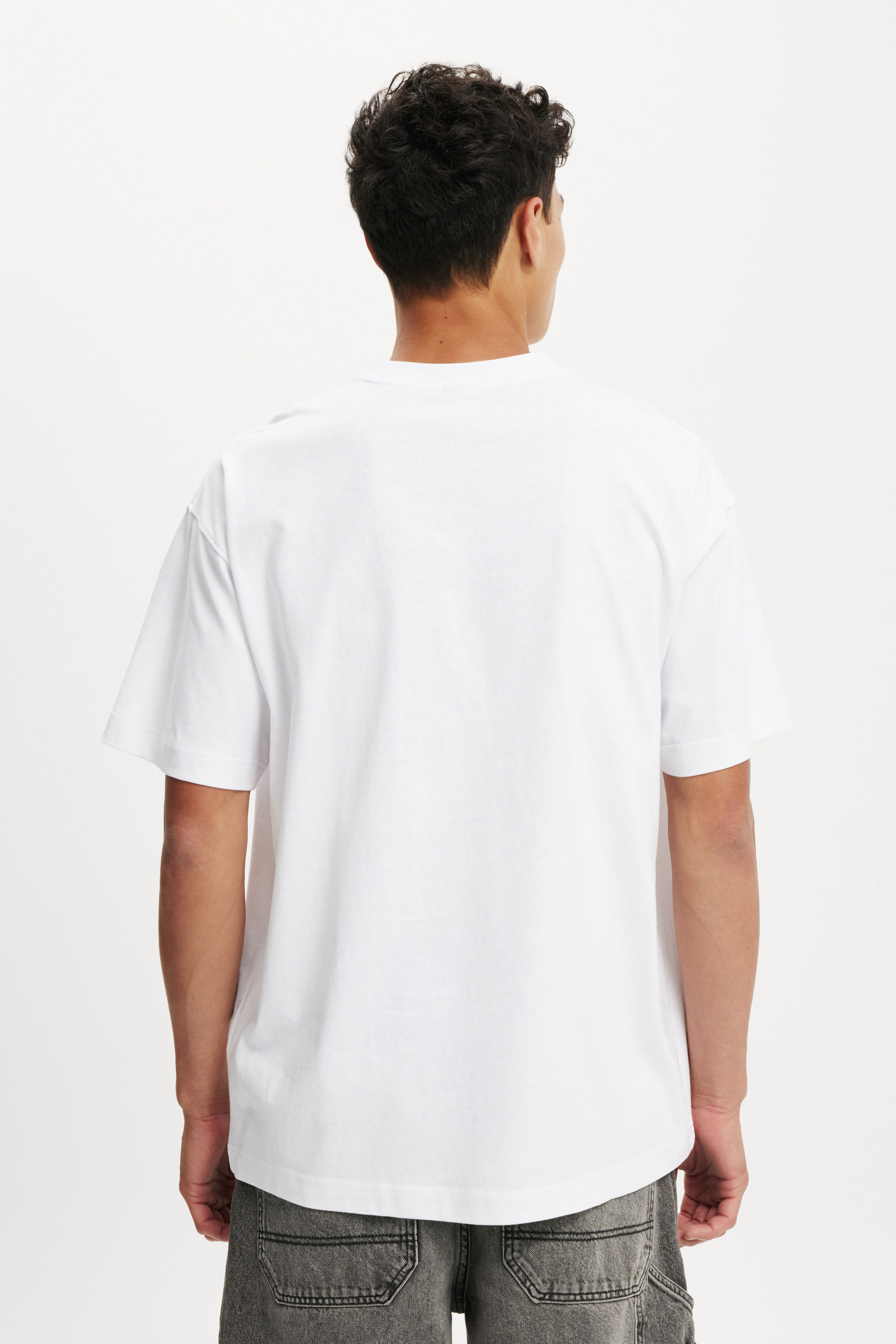 6225-box-fit-easy-t-shirt-white-open-sounds-1.jpg