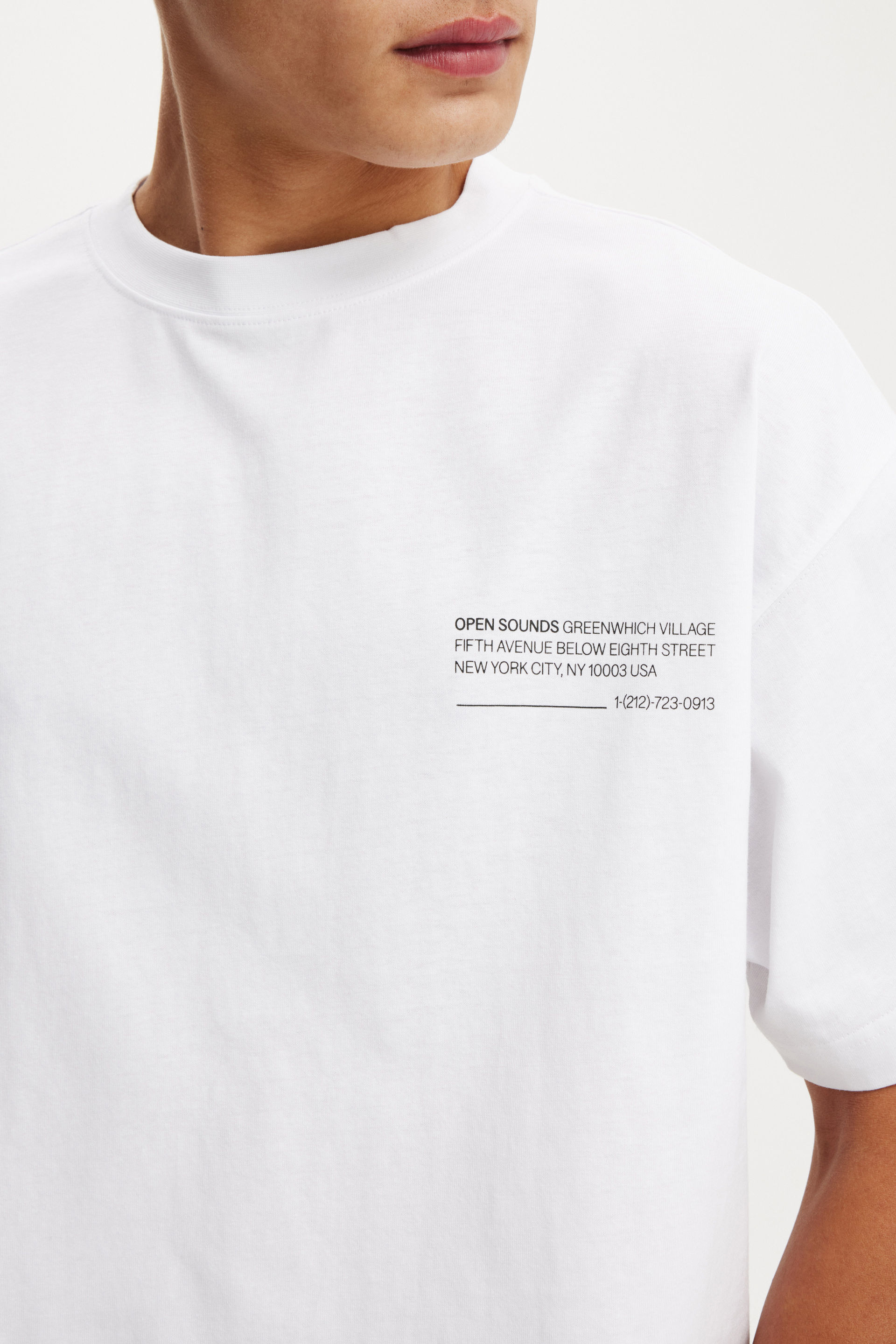 6225-box-fit-easy-t-shirt-white-open-sounds-1.jpg