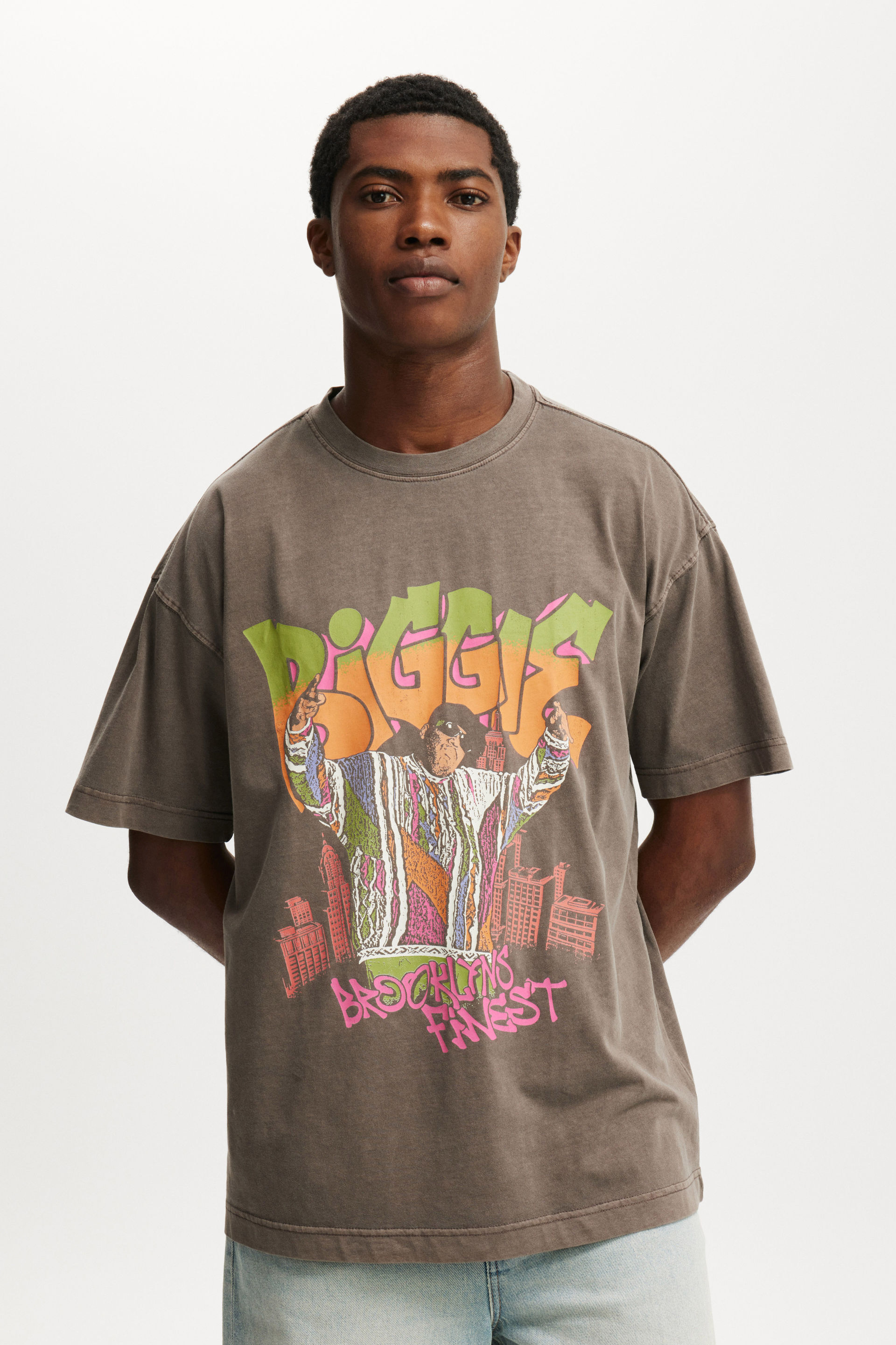6357-biggie-box-fit-t-shirt-lcn-mt-washed-chocolate-biggie-smalls-bro-1.jpg