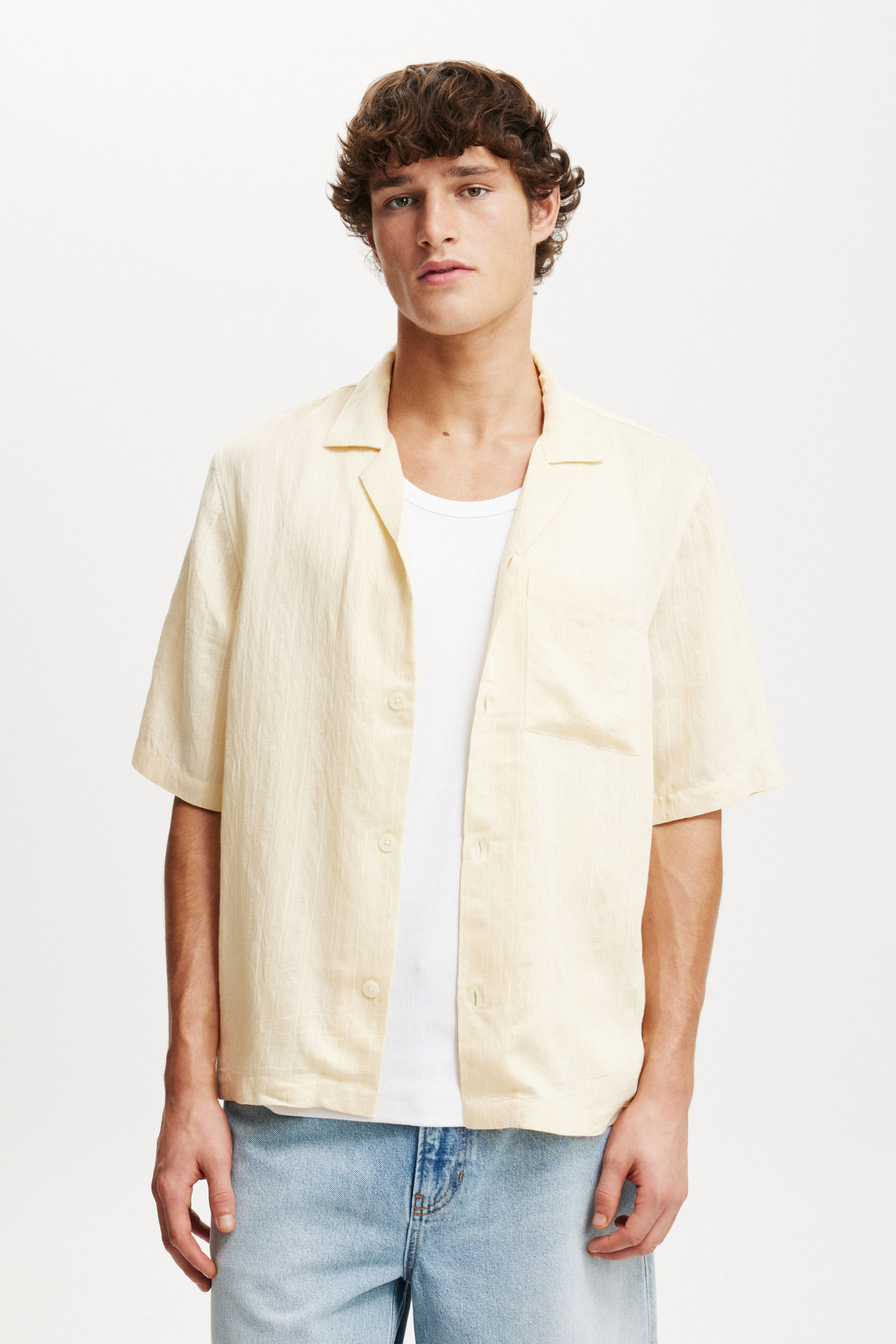 6465-box-fit-short-sleeve-shirt-summer-yellow-dobby-1.jpg