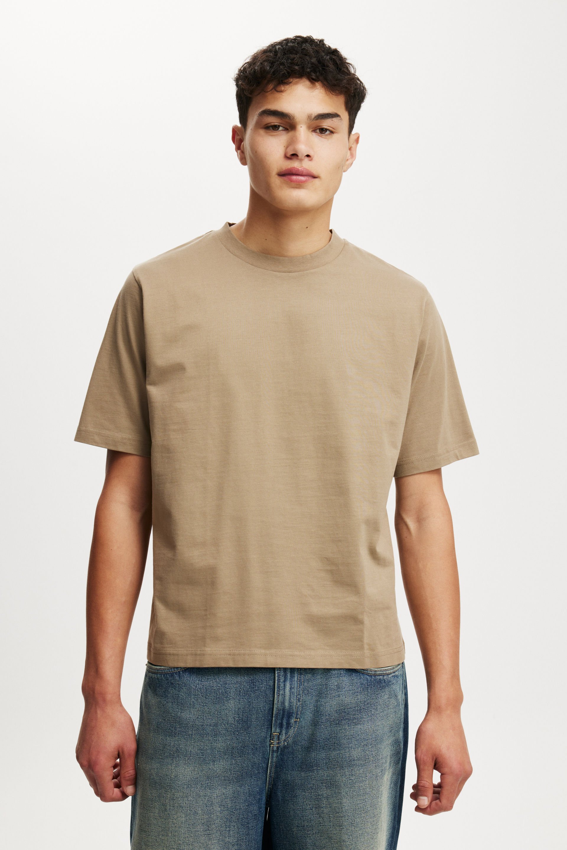 Cropped Fit T-Shirt coffee