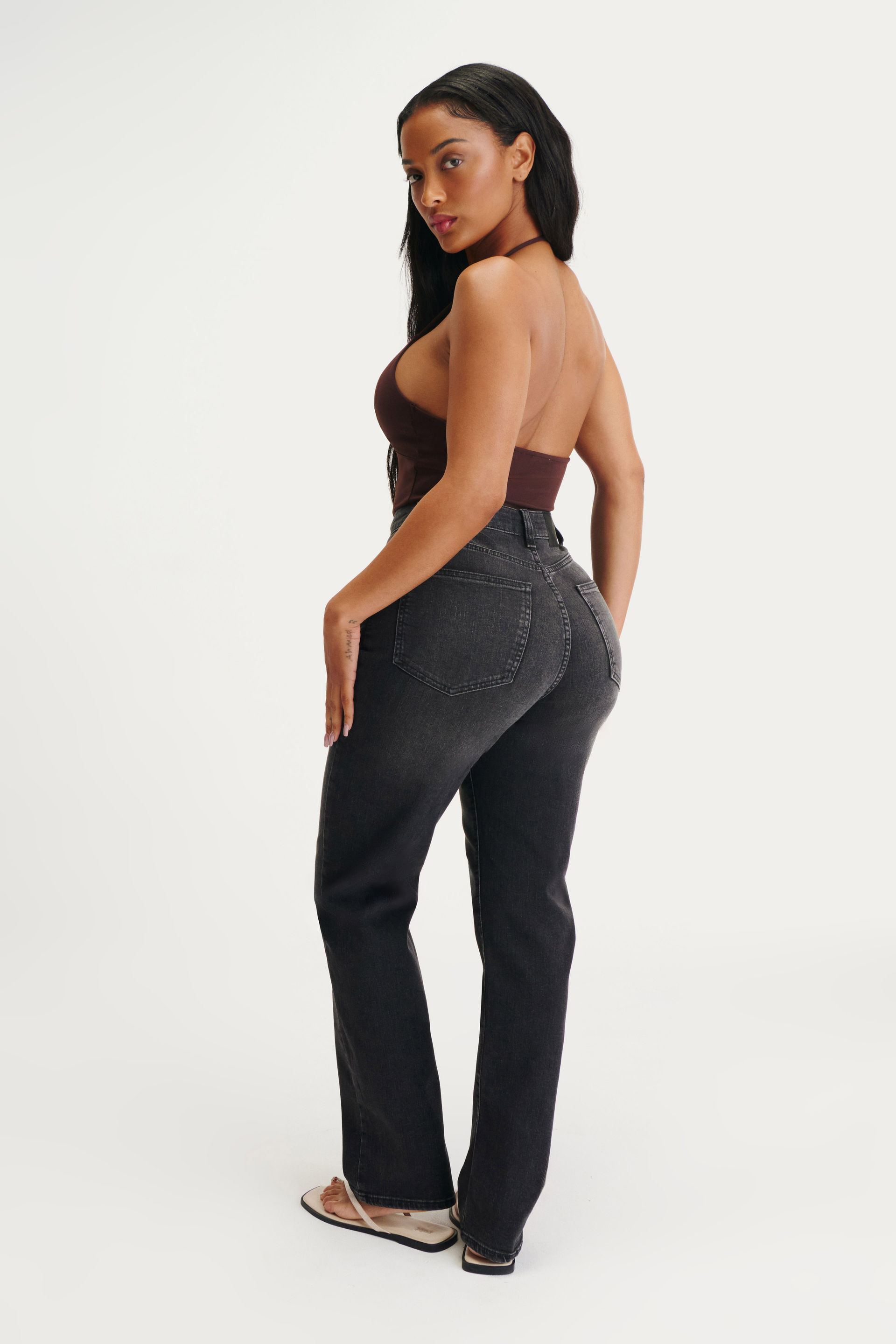 733-curvy-stretch-straight-jean-graphite-black-1.jpg