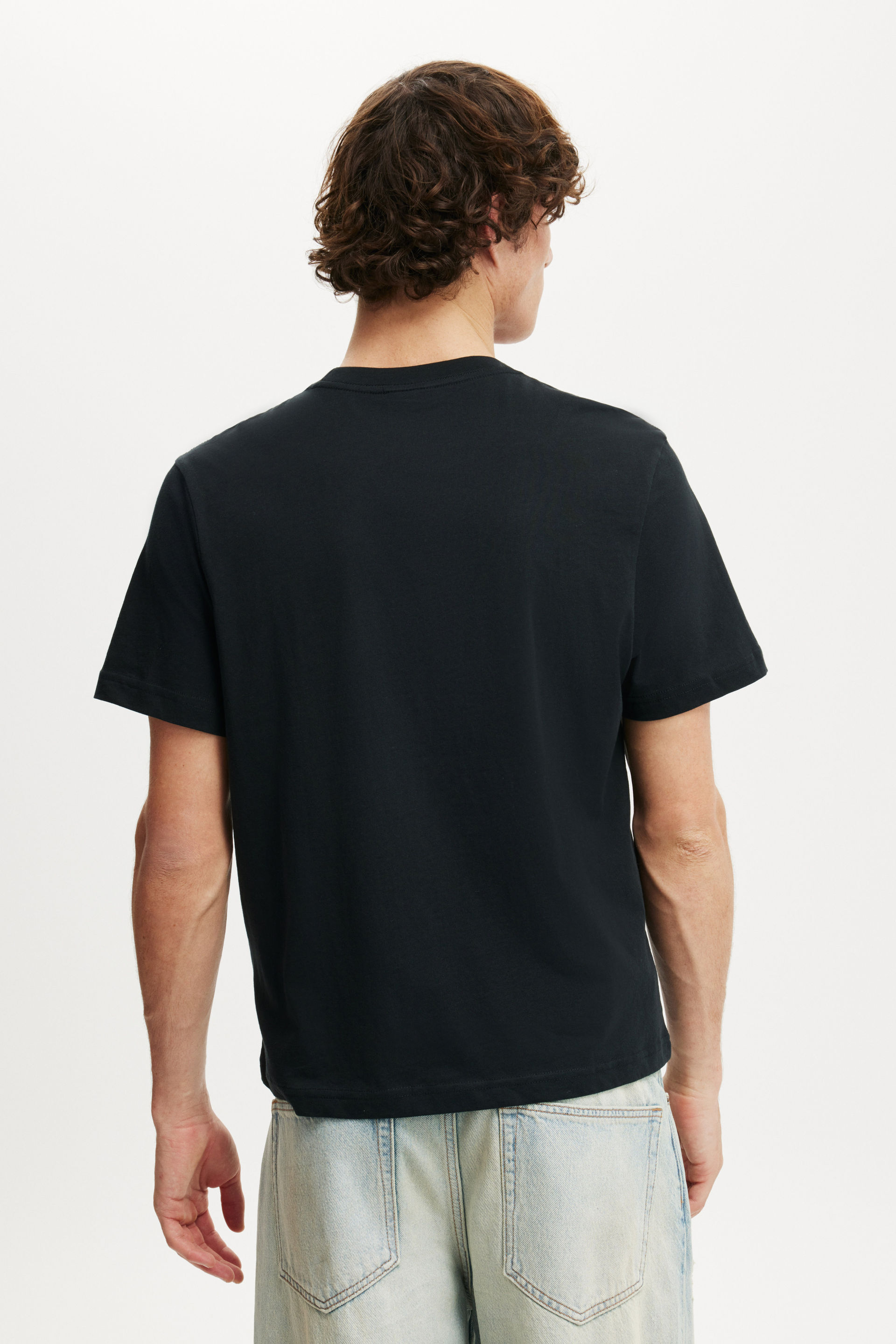 7362-slim-fit-t-shirt-black-1.jpg