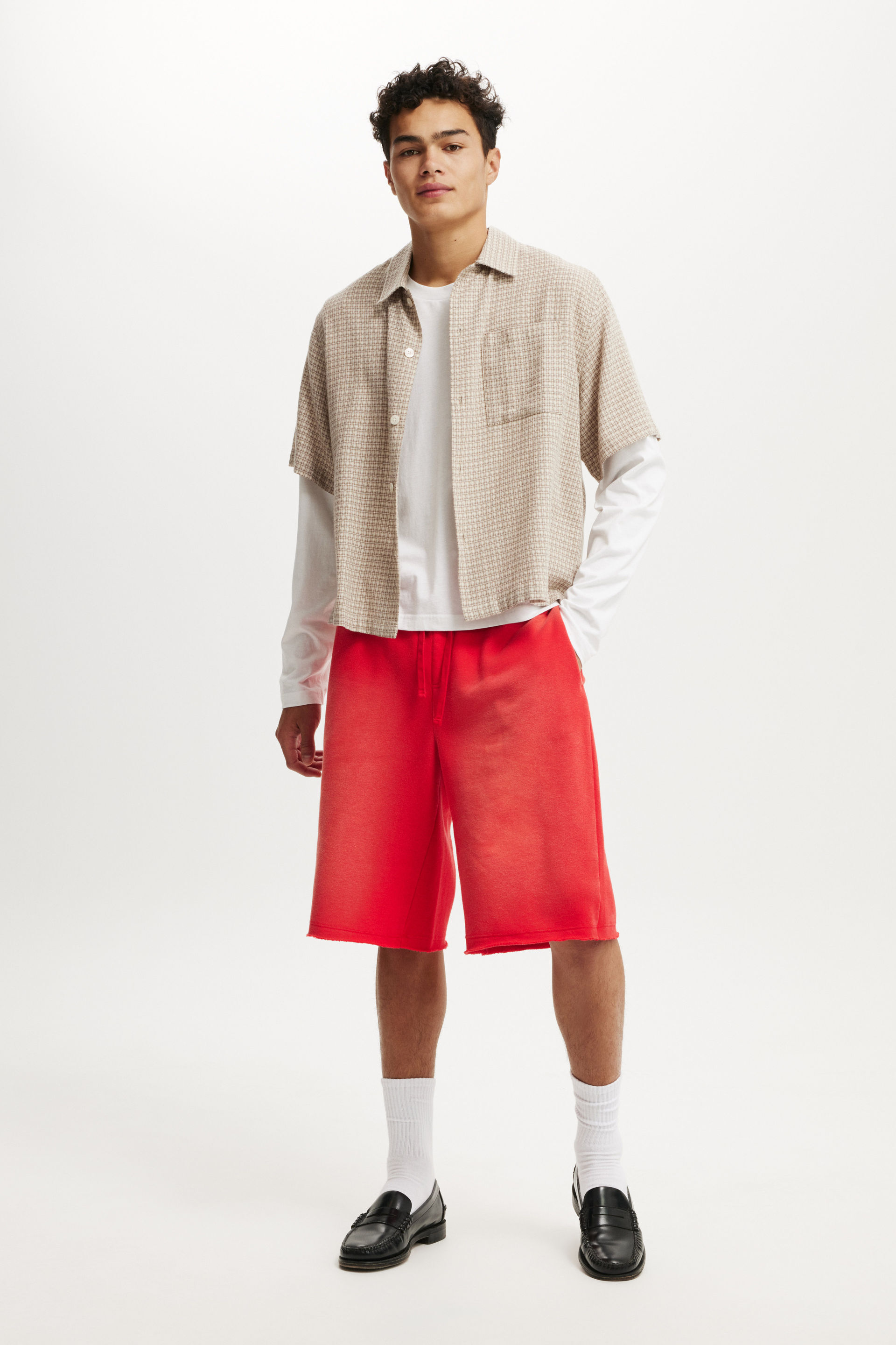 Super Baggy Fleece Short poppy - spray