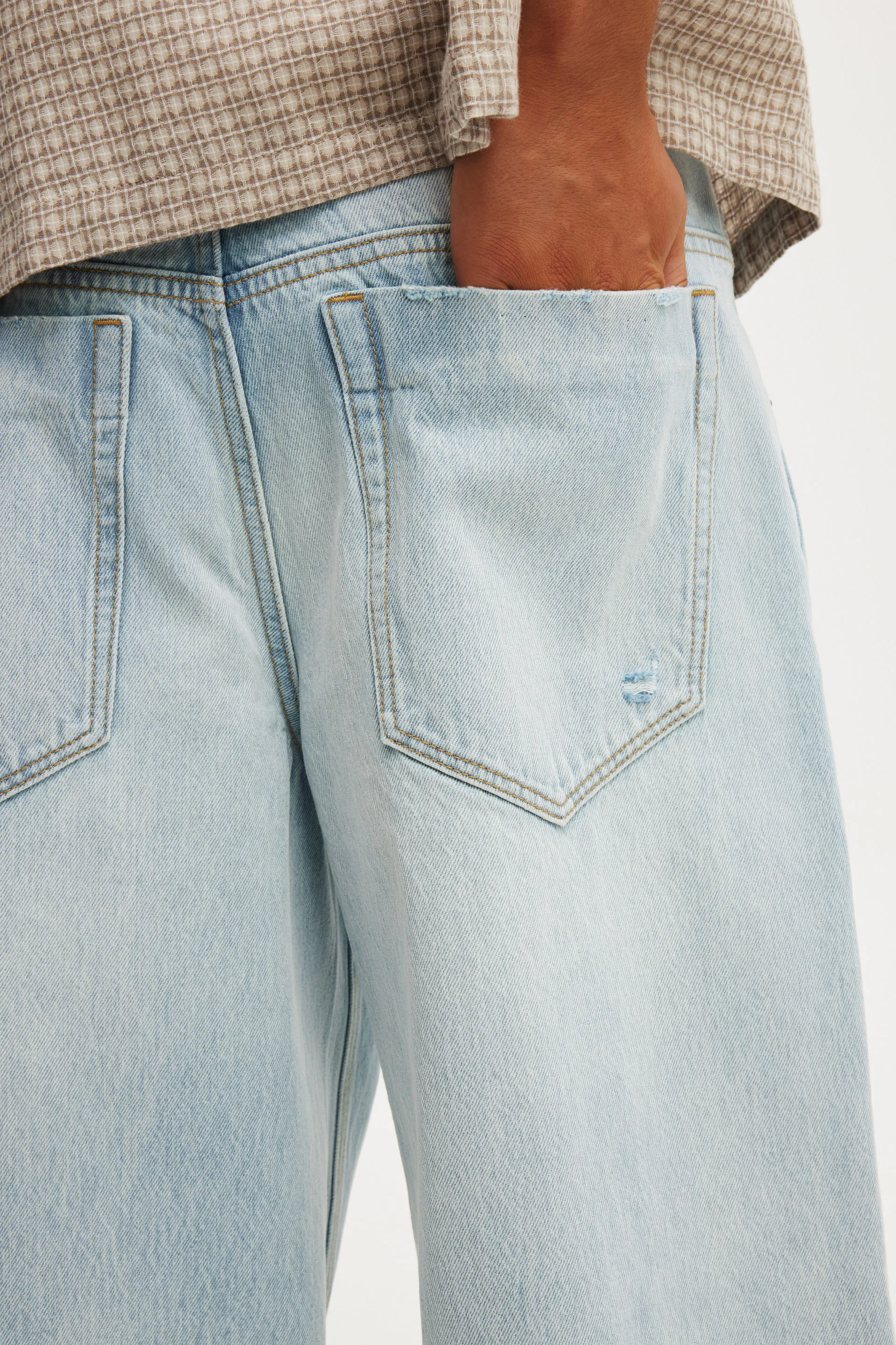 7474-super-baggy-engineered-jean-oasis-blue-1.jpg