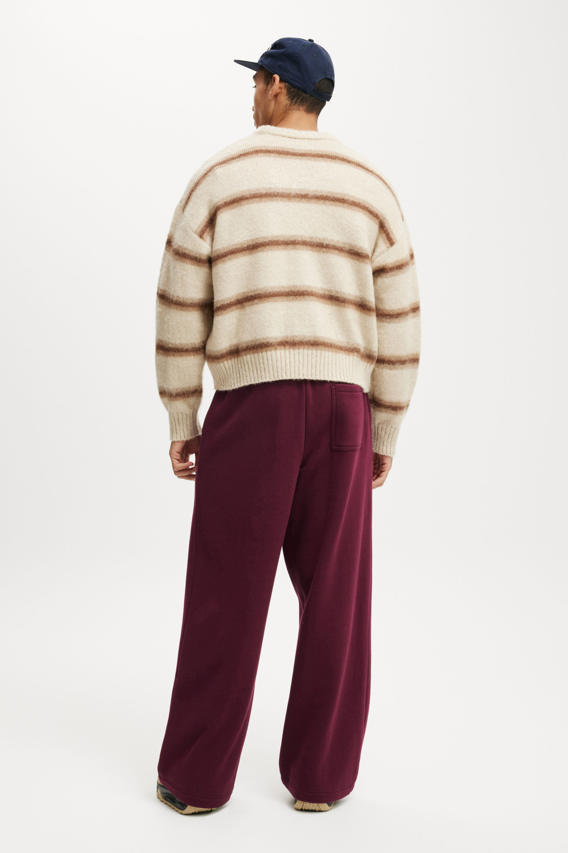 7492-super-baggy-sweatpant-velvet-plum-1.jpg