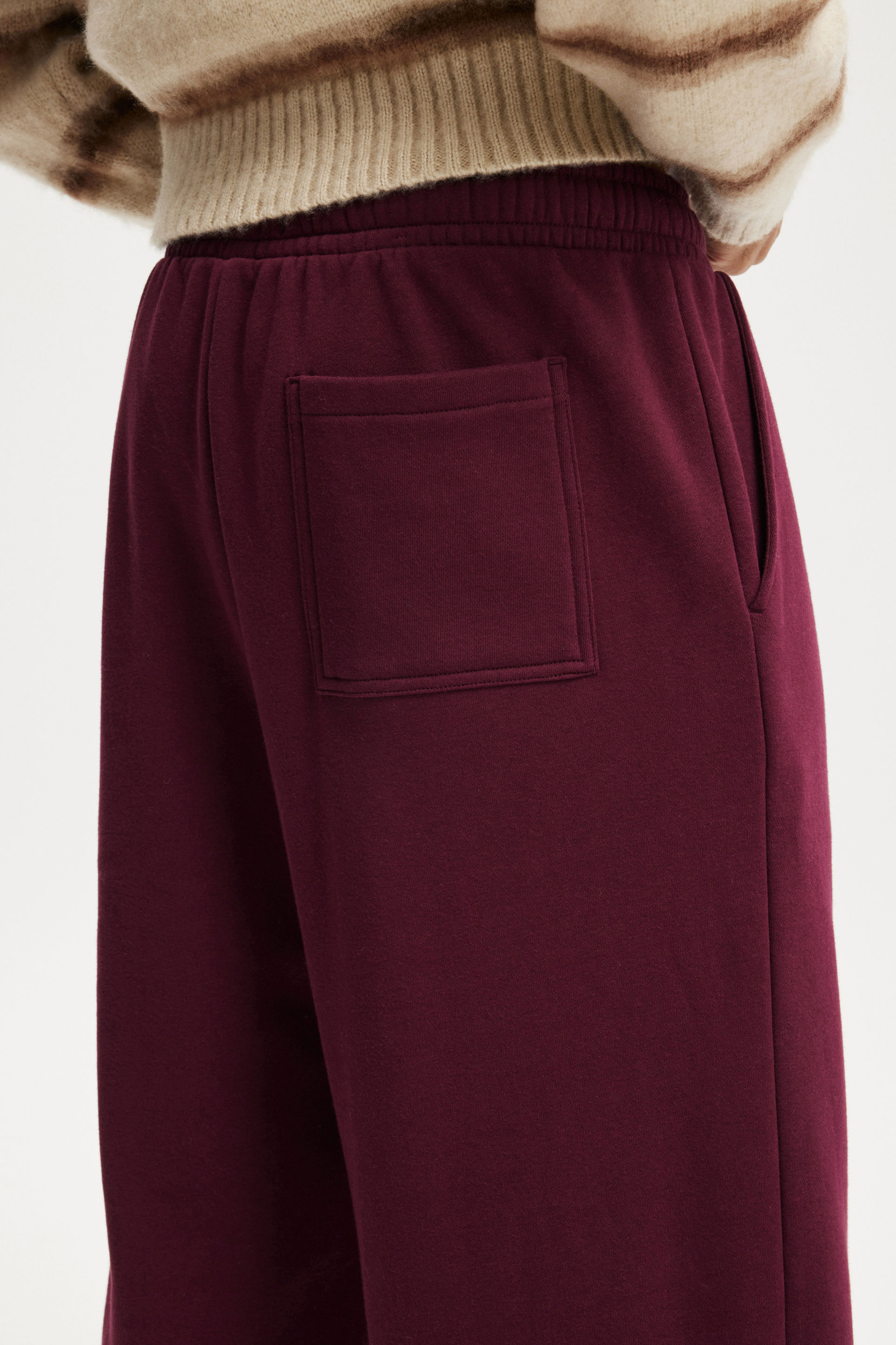 7492-super-baggy-sweatpant-velvet-plum-1.jpg