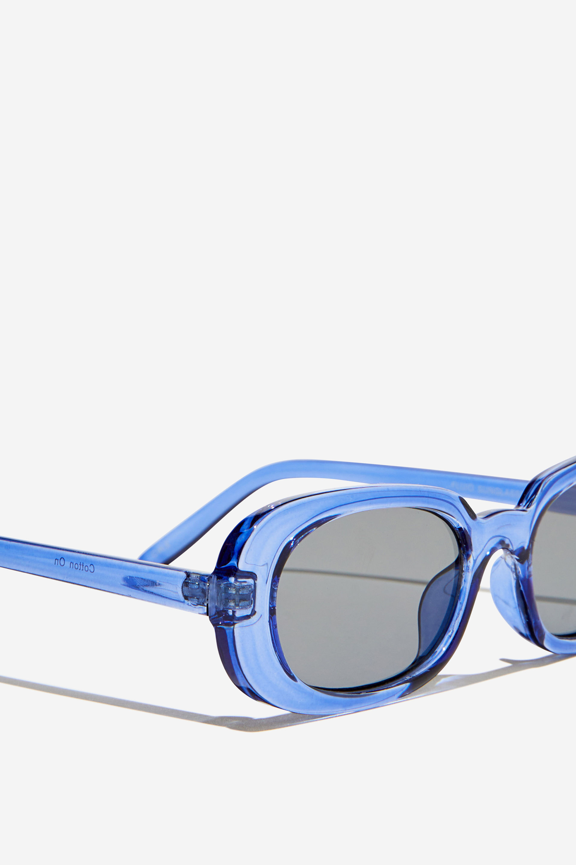 7548-fluid-sunglasses-rave-blue-crystal-grey-1.jpg