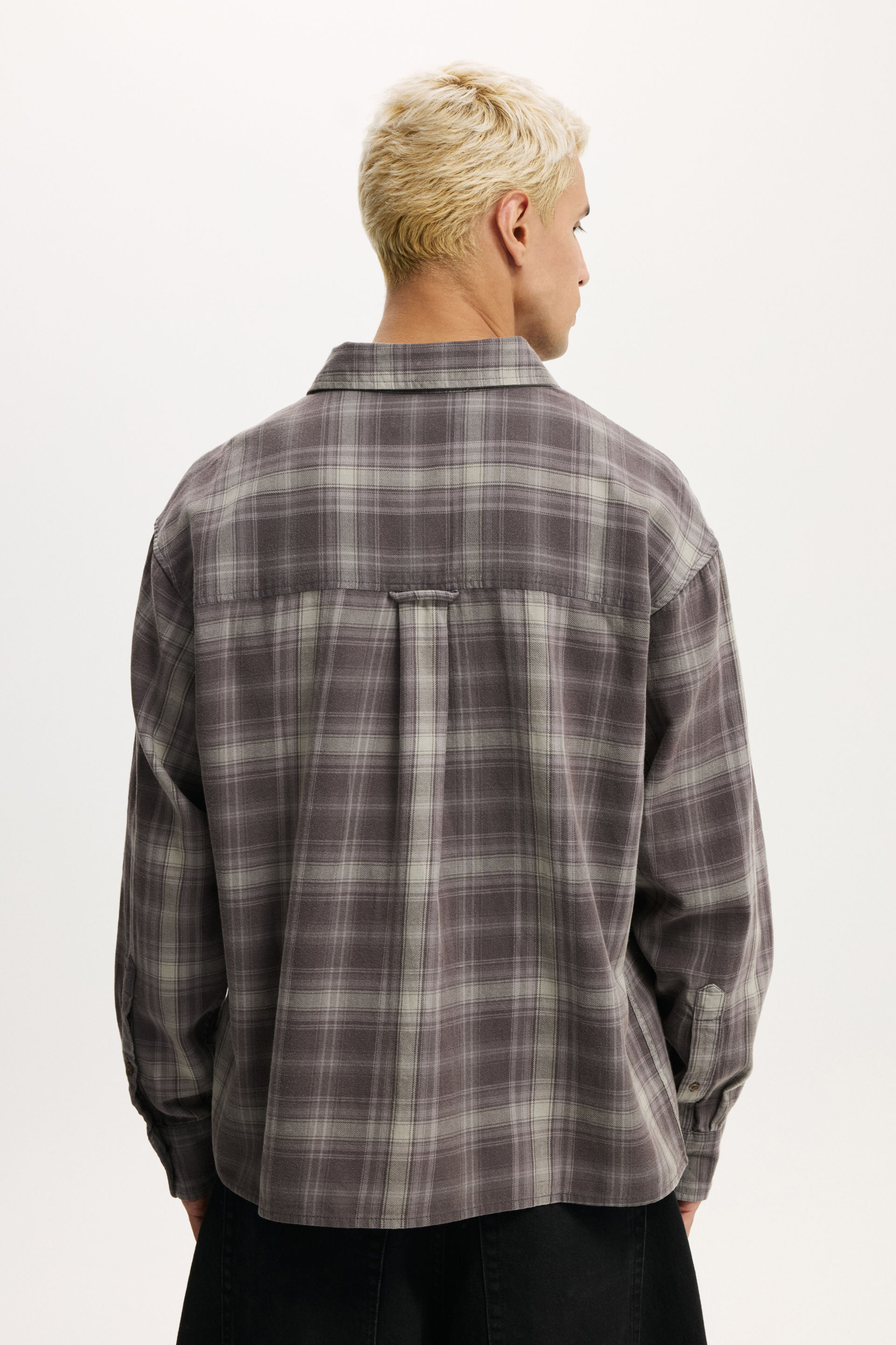 7614-tribeca-long-sleeve-shirt-charcoal-washed-check-1.jpg