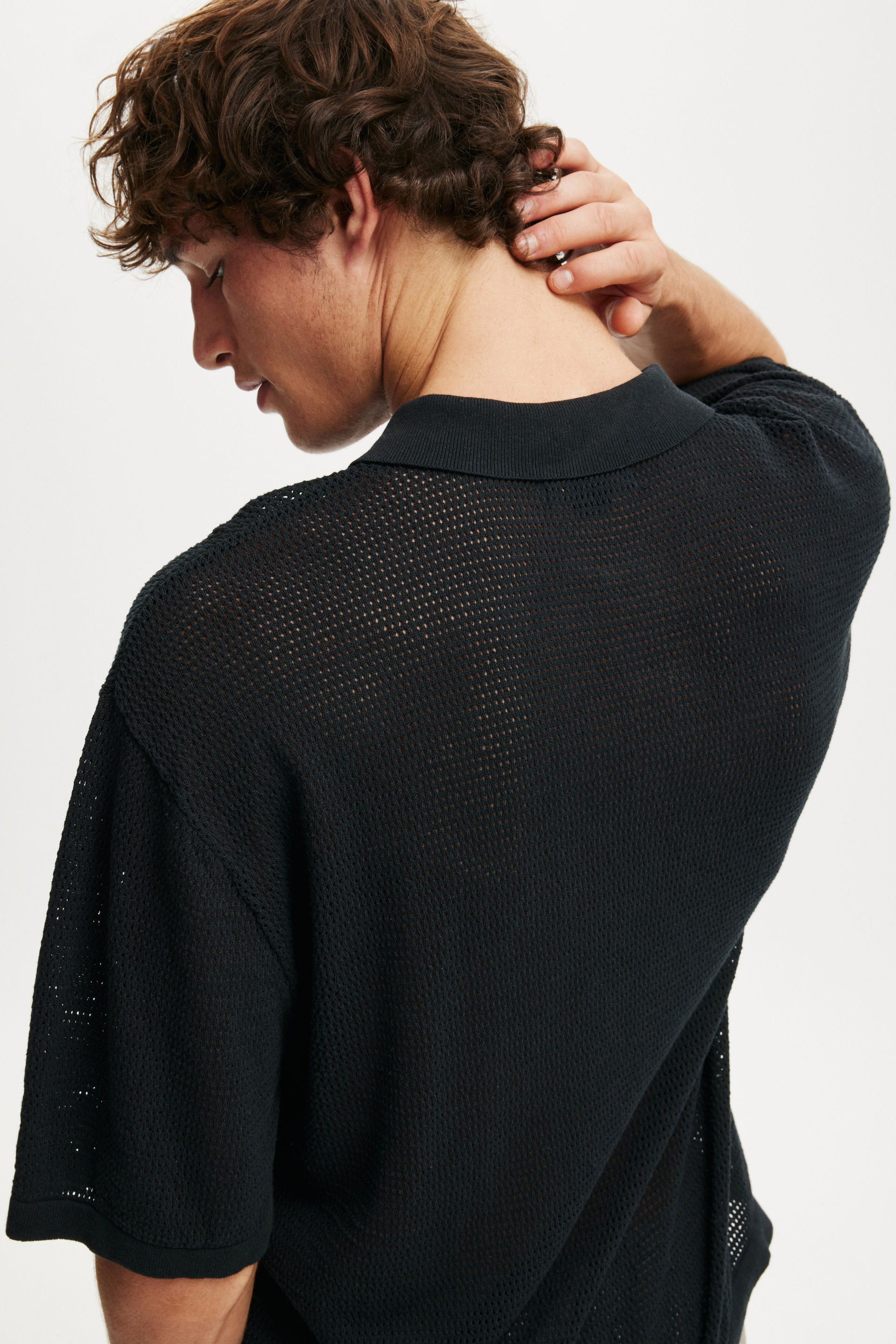 7695-knitted-polo-black-1.jpg