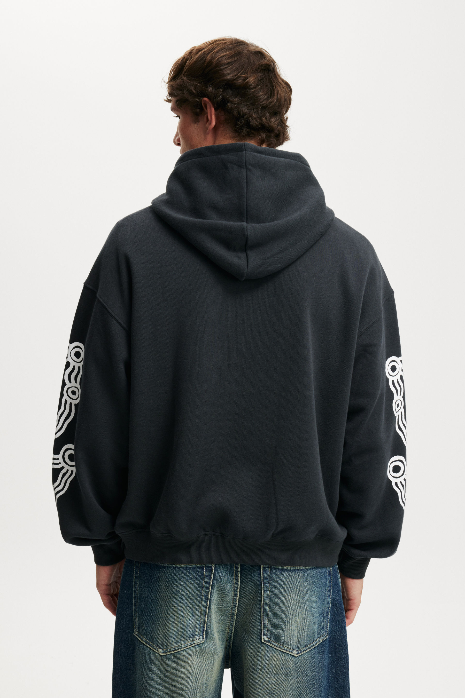 7773-tylah-saunders-box-fit-hoodie-lcn-bra-washed-black-place-of-connection-1.jpg