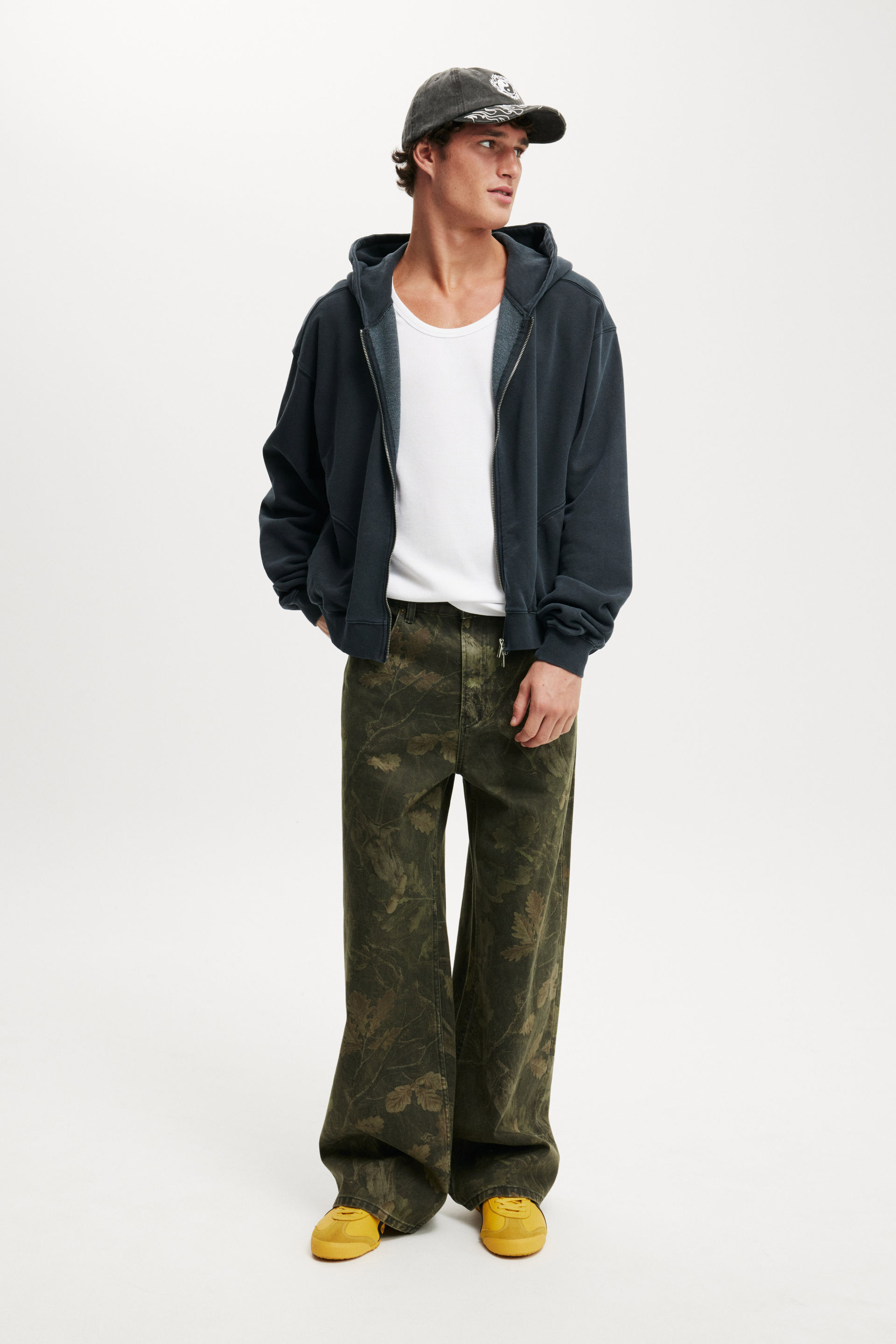 7882-cropped-zip-up-hoodie-washed-black-1.jpg