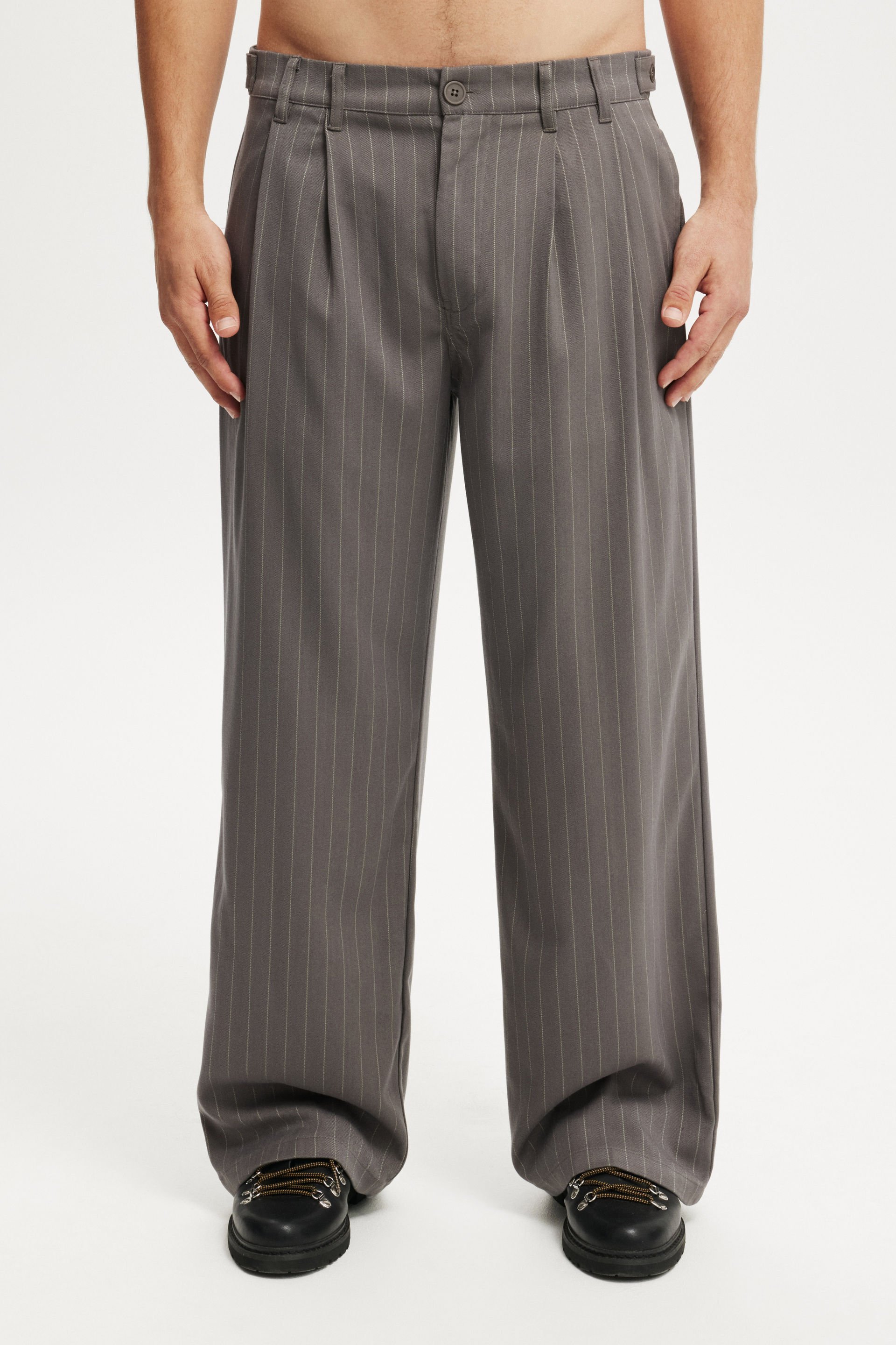 8039-super-baggy-pleated-pant-charcoal-pinstripe-1.jpg