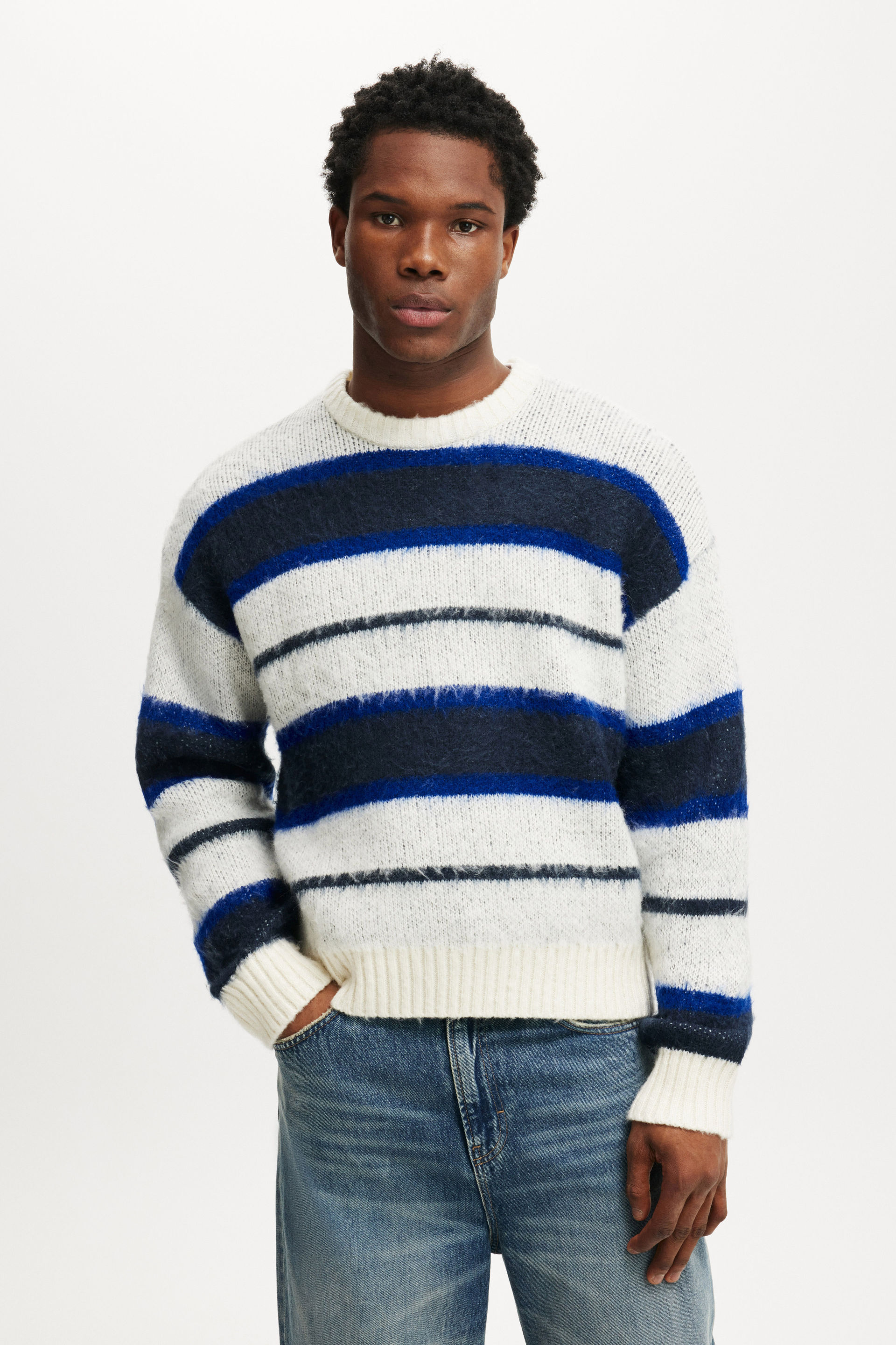 Box Fit Fuzzy Crew Knit blue stripe
