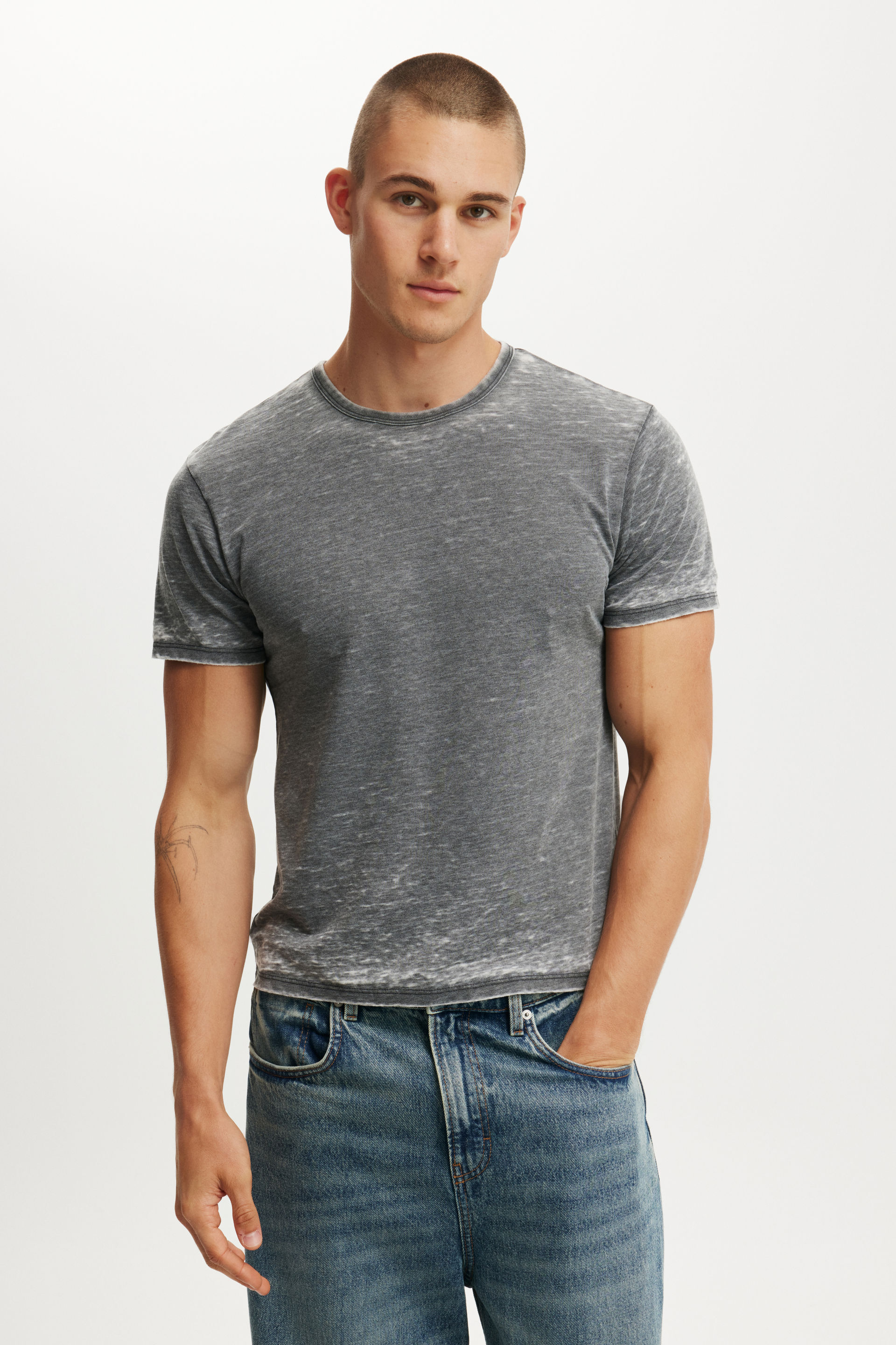 8381-baby-t-shirt-washed-black-burnout-1.jpg