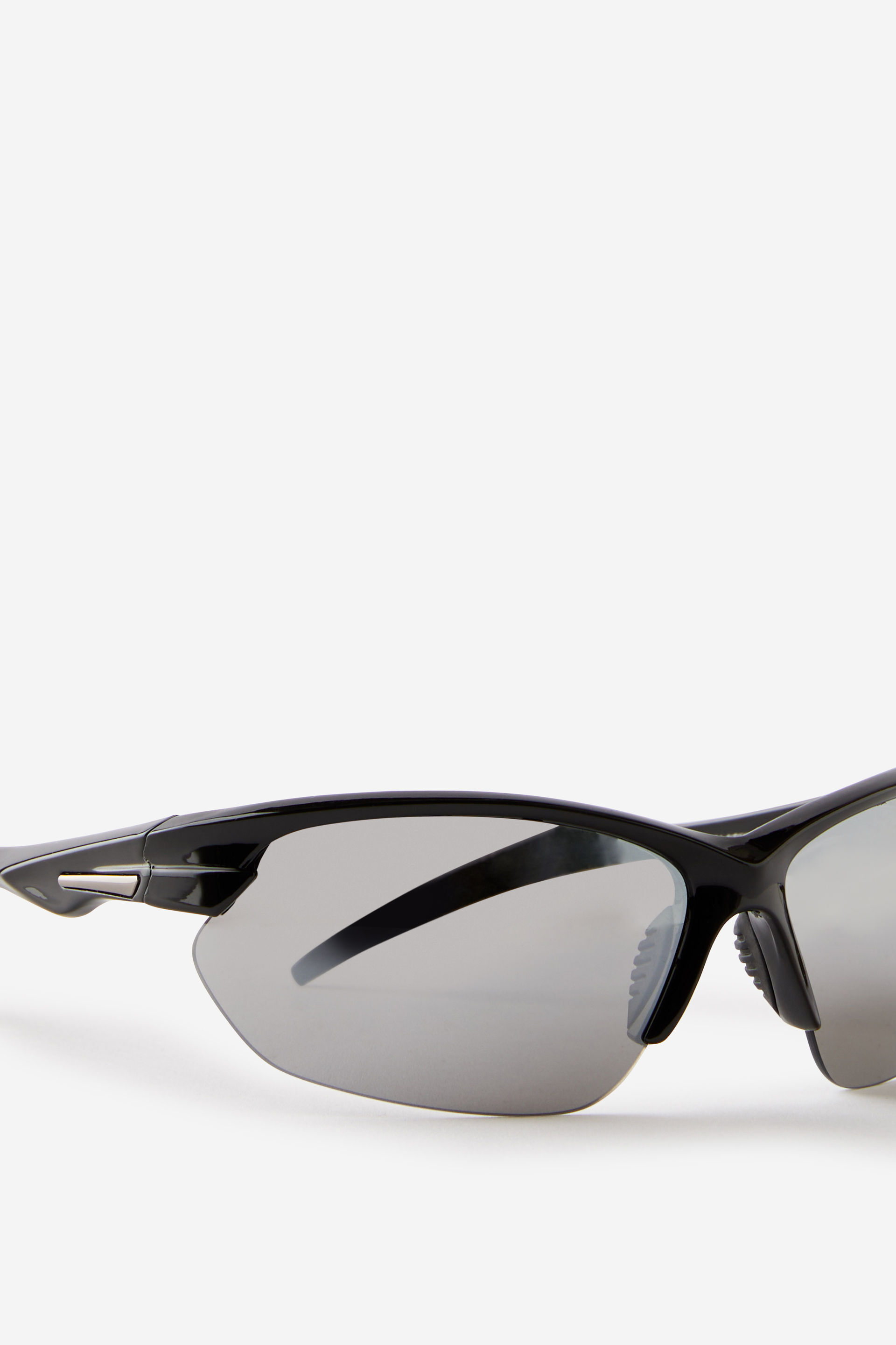 8495-offline-sunglasses-black-black-smoke-mirror-1.jpg