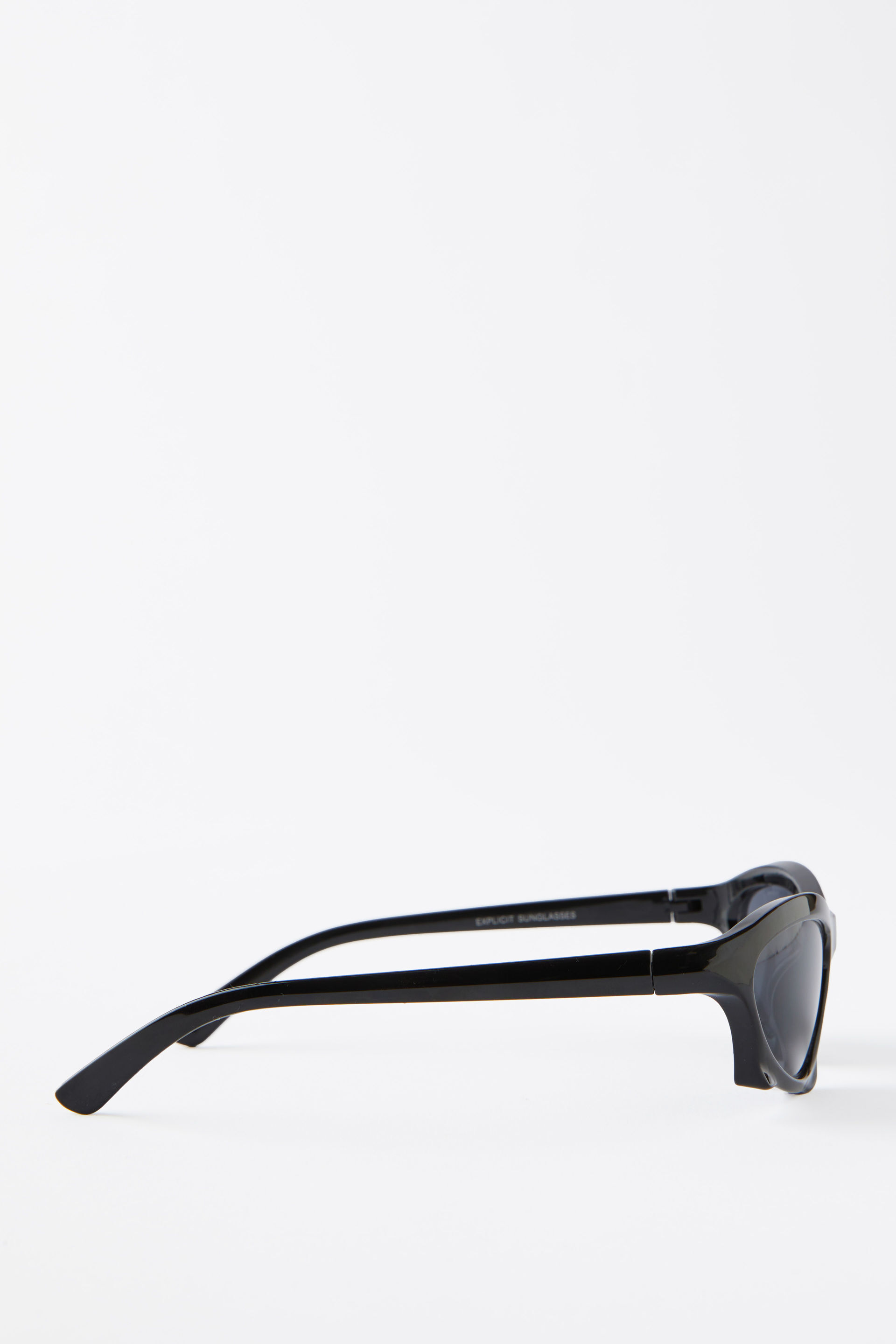 8497-explicit-sunglasses-black-black-1.jpg