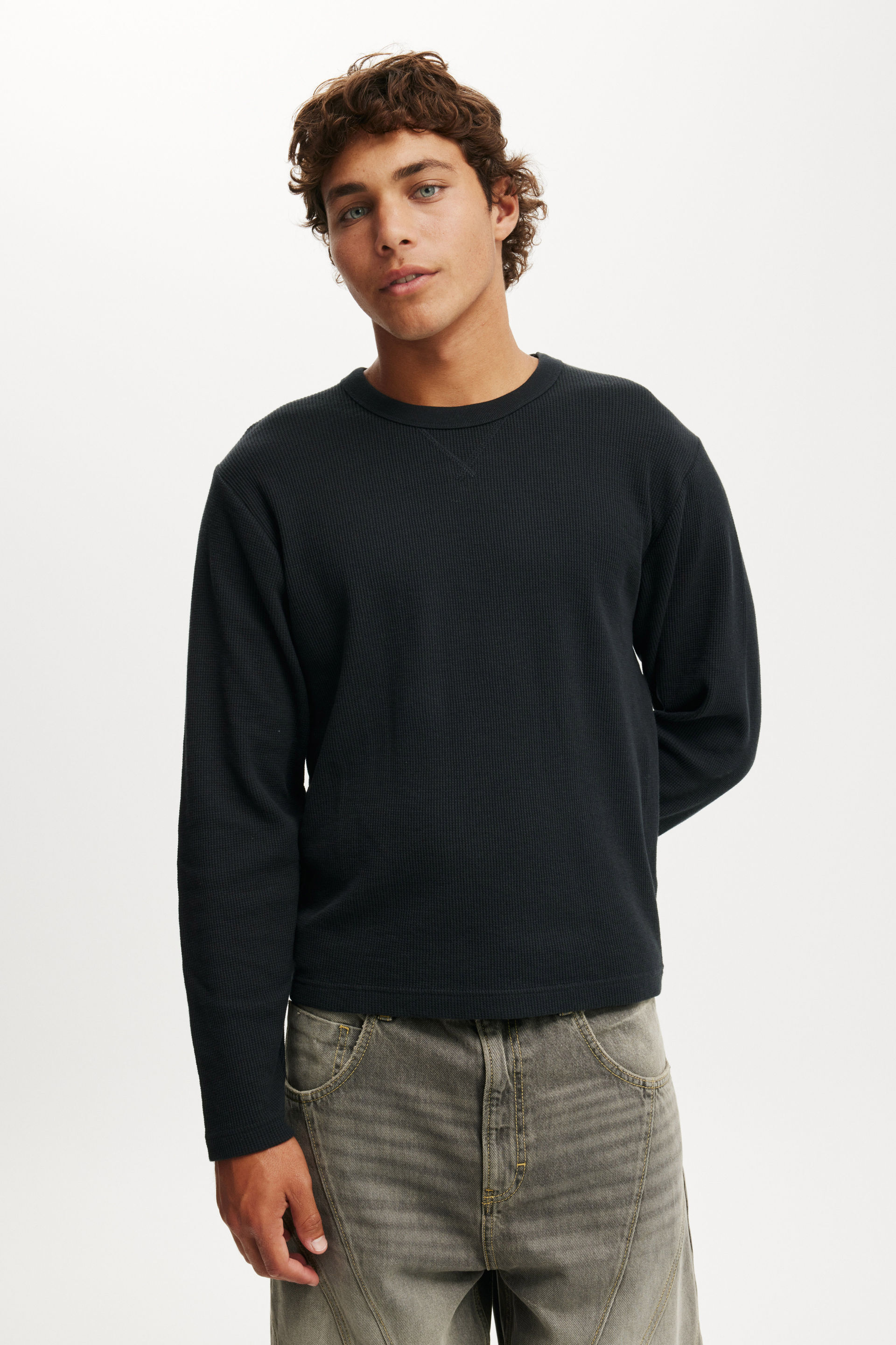 8509-cropped-fit-textured-long-sleeve-washed-black-waffle-1.jpg