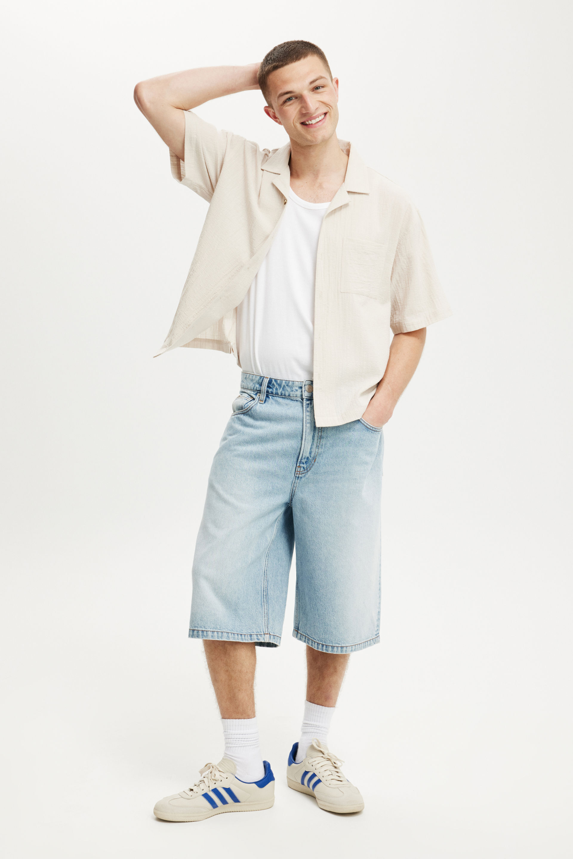 8567-riviera-box-fit-short-sleeve-shirt-light-taupe-1.jpg