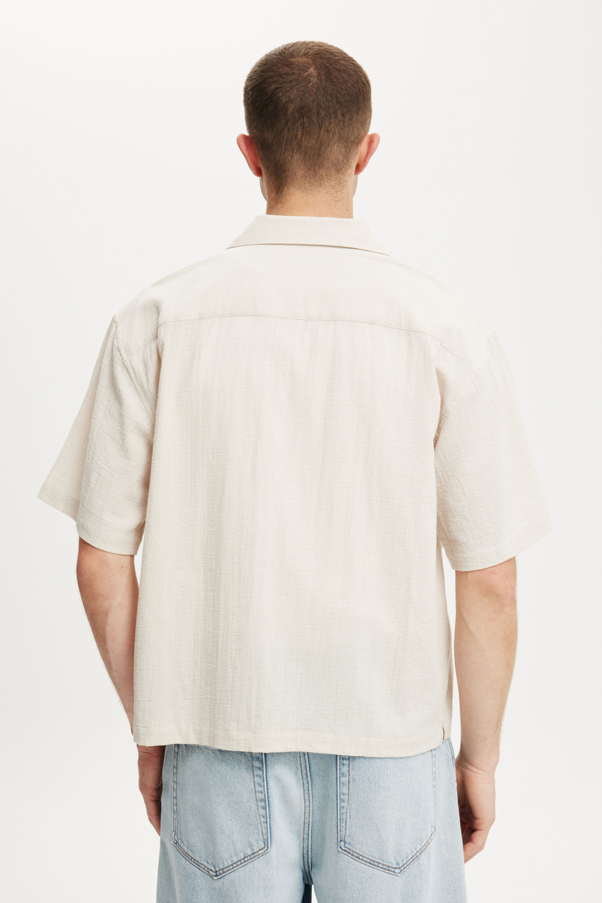 8567-riviera-box-fit-short-sleeve-shirt-light-taupe-1.jpg