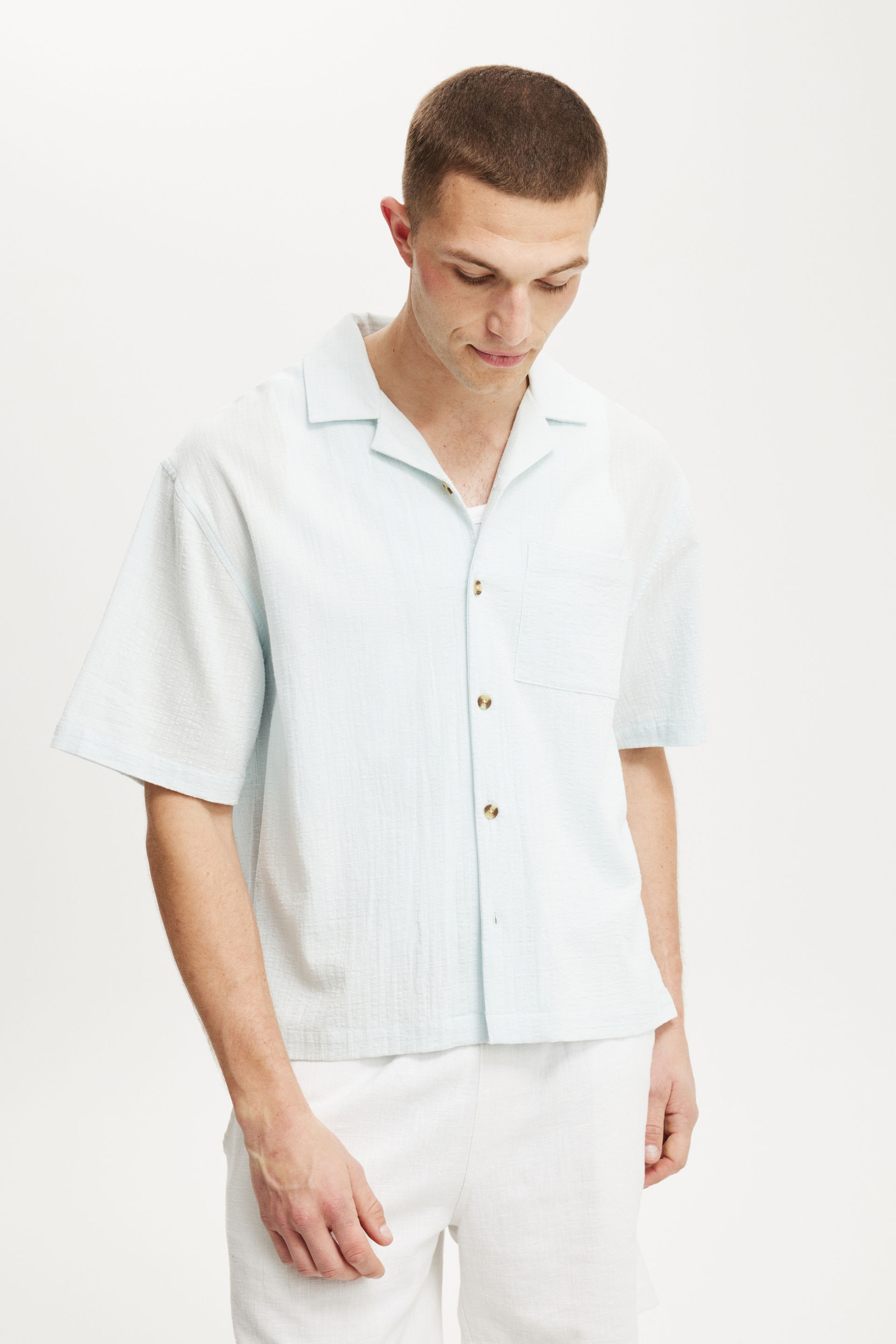 Riviera Box Fit Short Sleeve Shirt sky blue